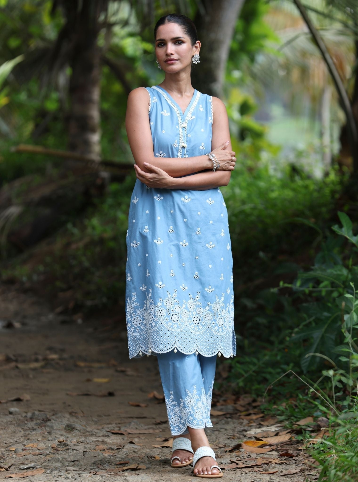 Mulmul Cotton Kora Denim Kurta With Mulmul Cotton Kora Denim Pant