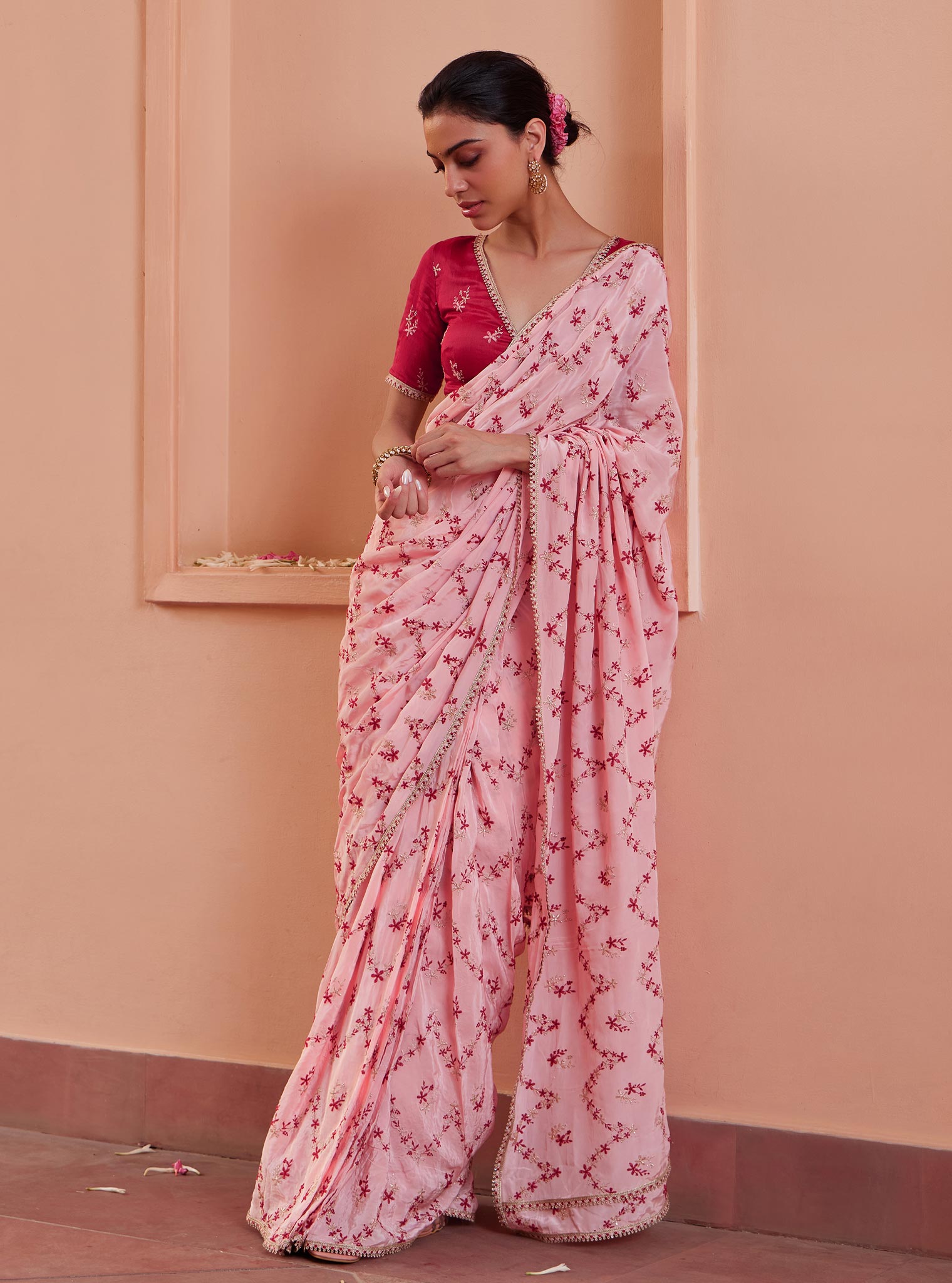 Mulmul Crepe Tavisi Pink Pre-Stitched Saree