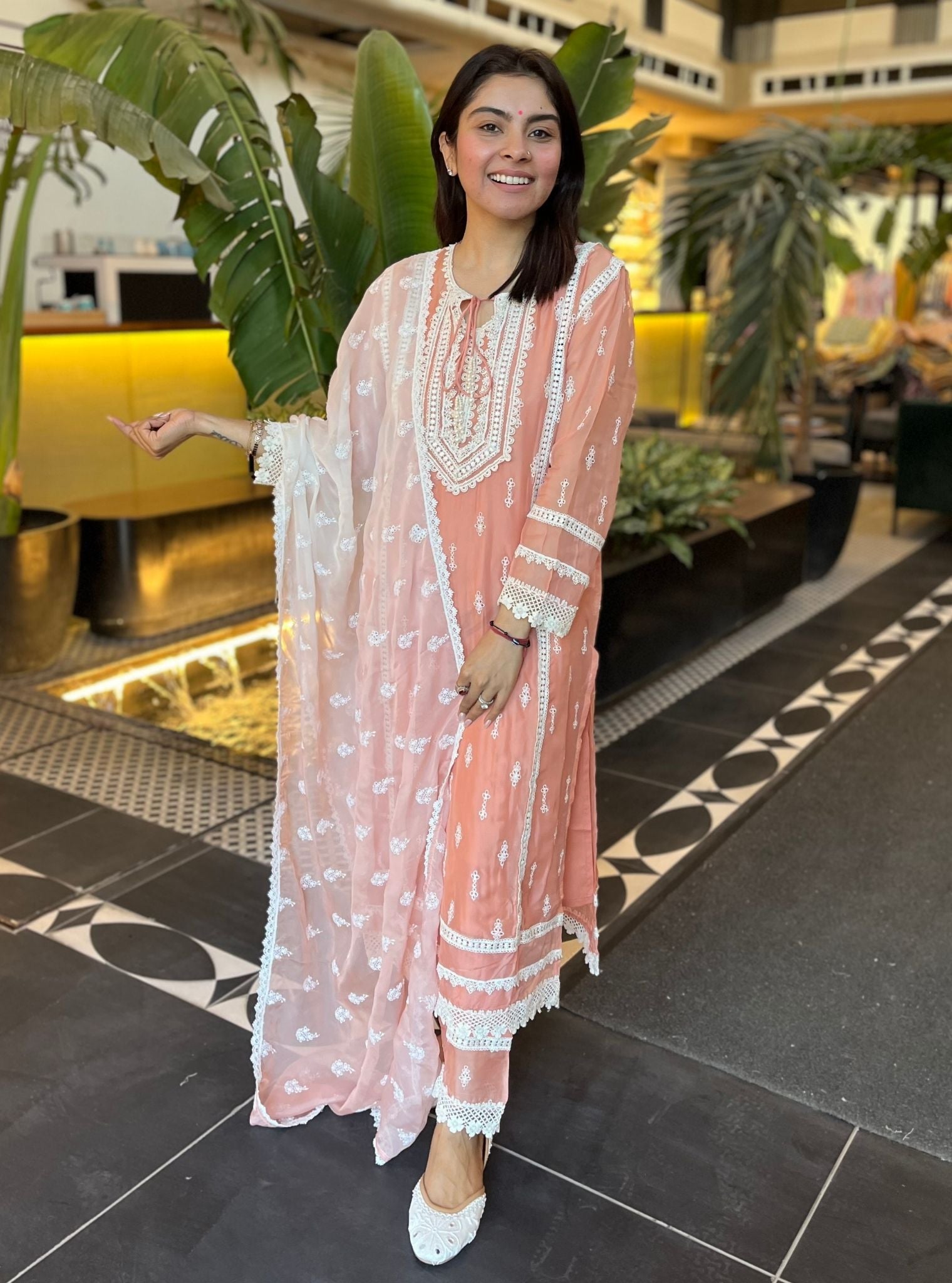 Mulmul Organza Delie Peach Kurta With Mulmul Cotton Delie Peach Pant