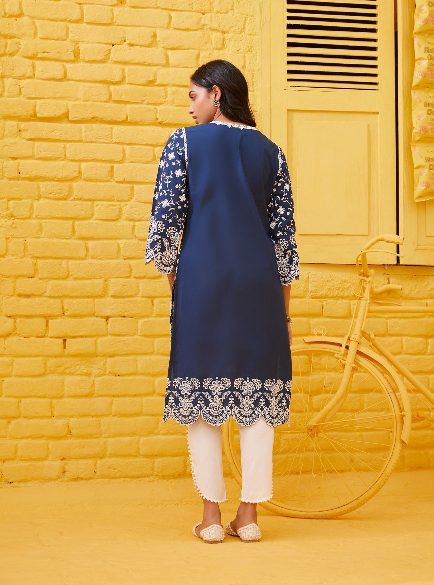 Mulmul Cotton Gauri Navy Kurta