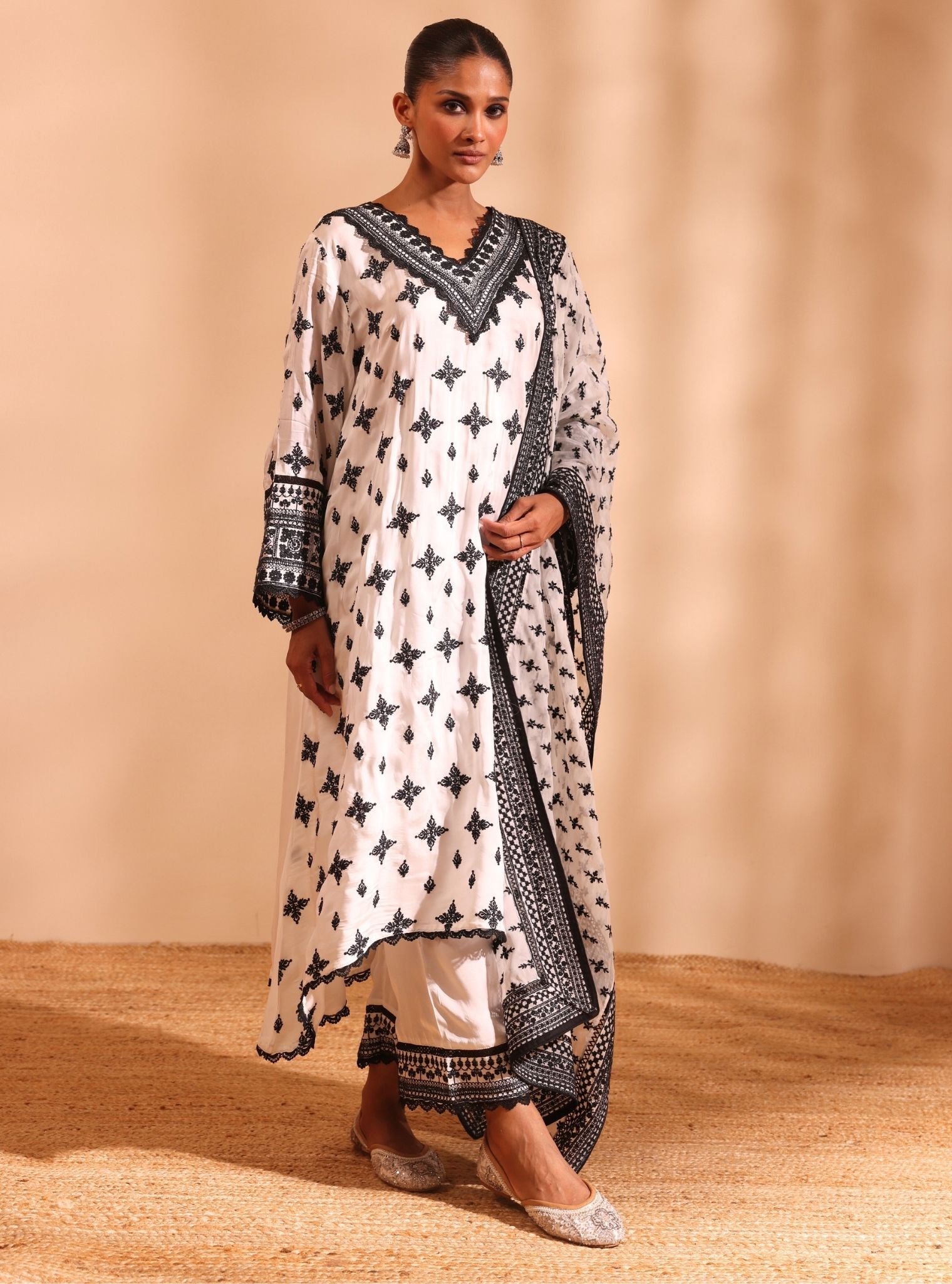Mulmul Cupro Satin Anni Off White Kurta With Mulmul Cupro Satin Anni Off White Pant