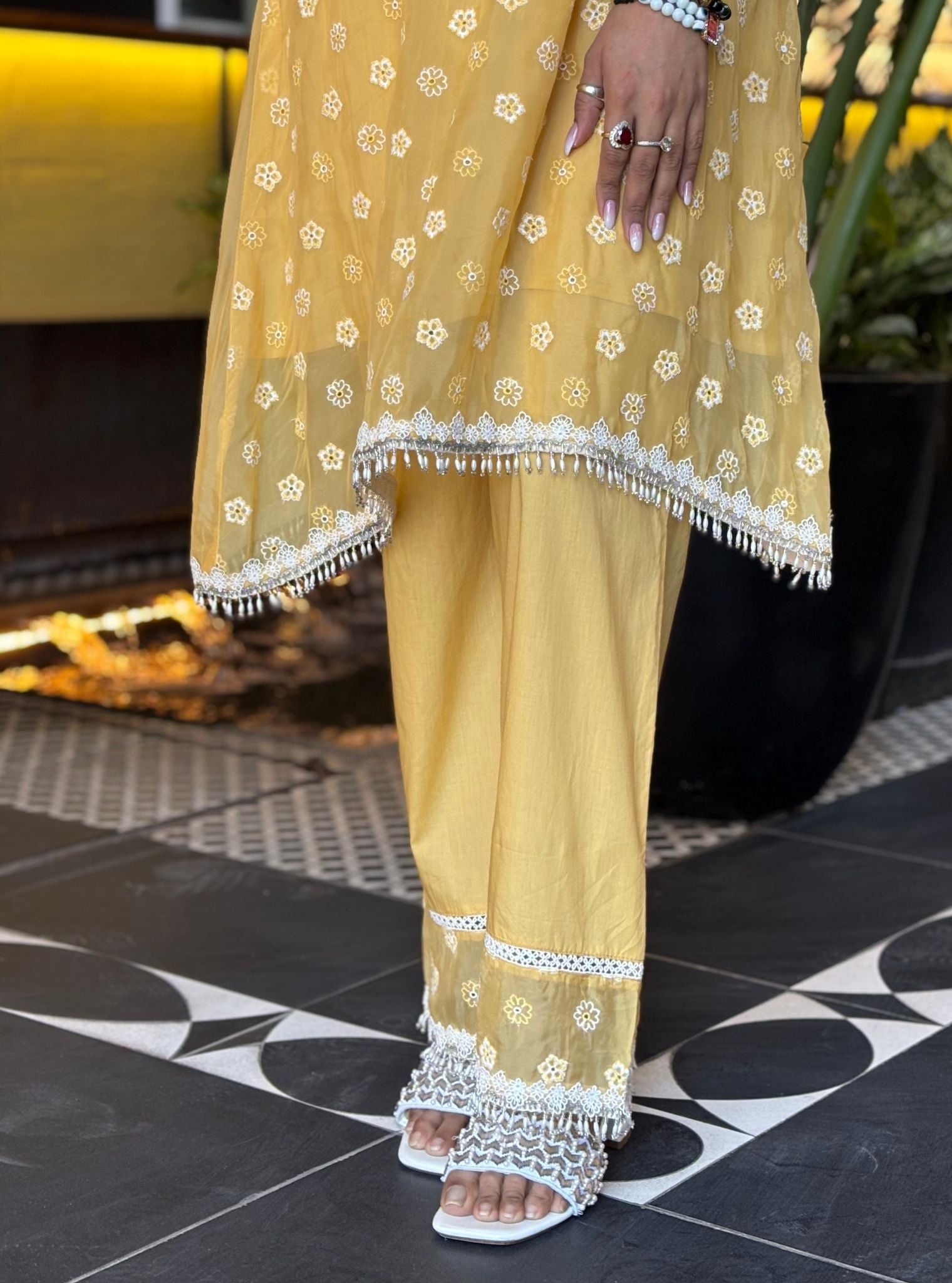 Mulmul Organza Hariette Yellow Kurta With Mulmul Cotton Hariette Yellow Pant