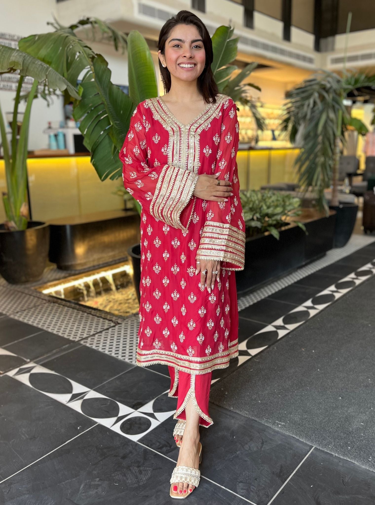 Mulmul Organza Nicia Red Kurta With Mulmul Cotton Nicia Red Dhoti Pant