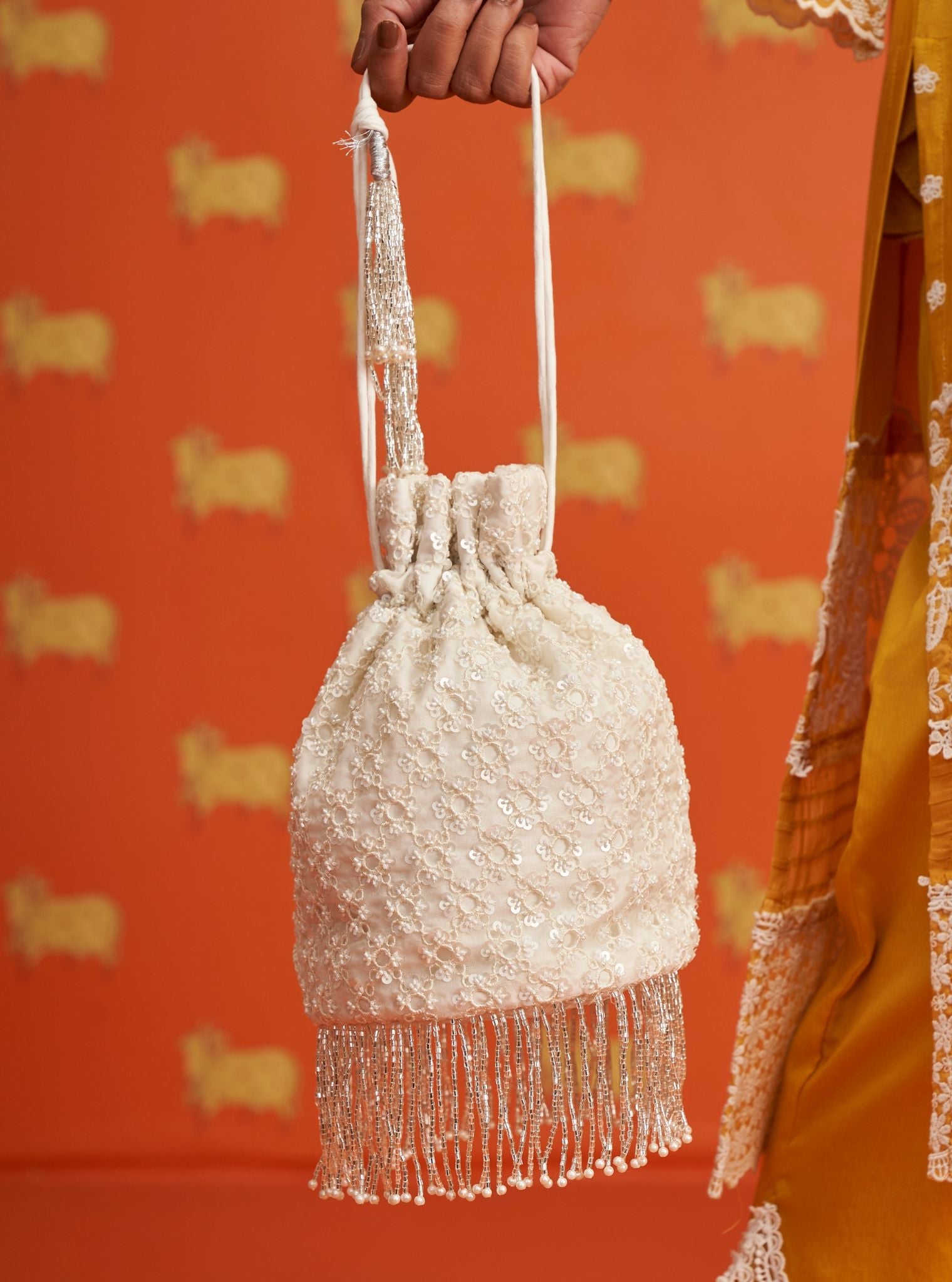 Mulmul Aadhya White Potli Bag