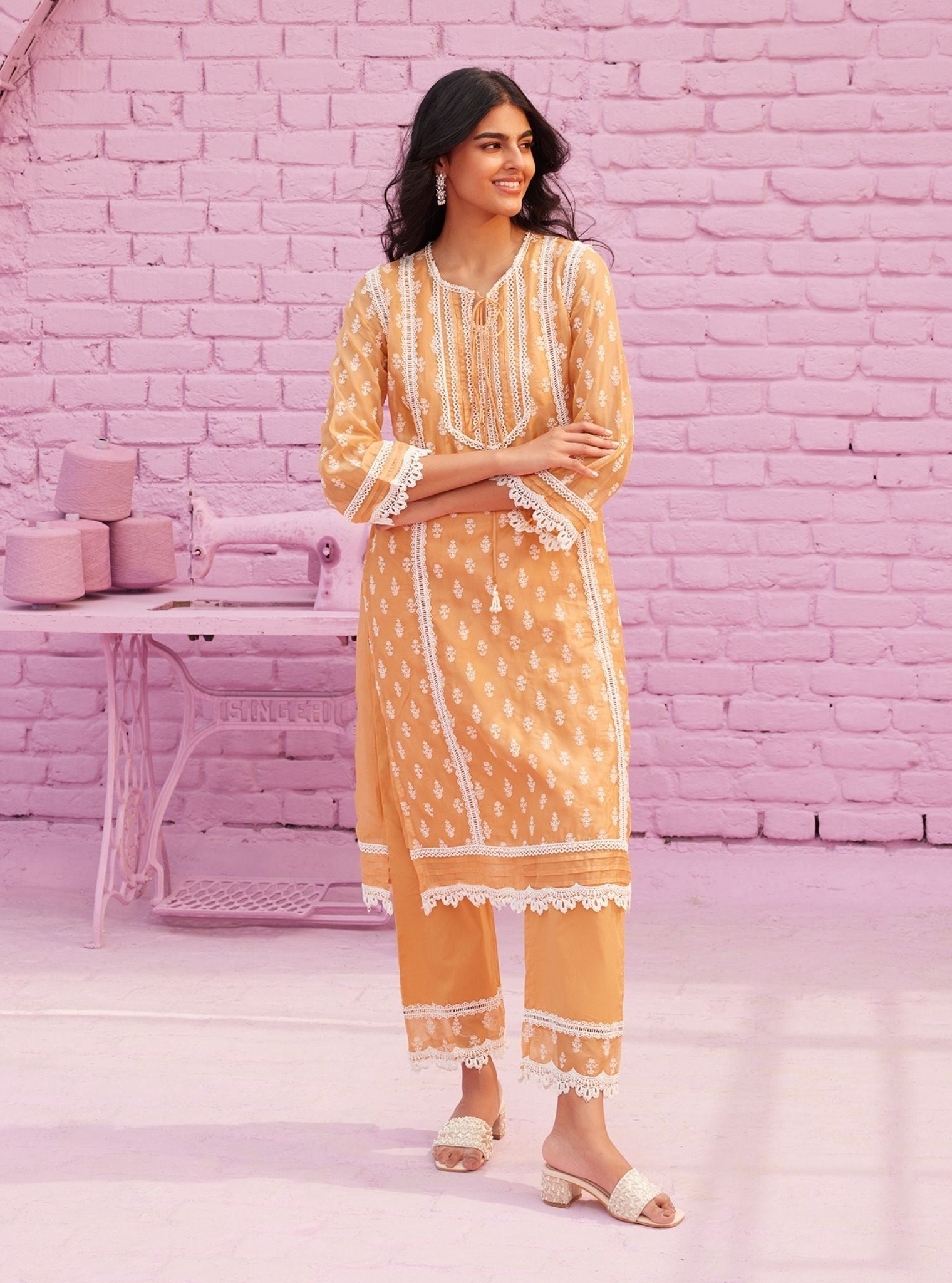 Mulmul Organza Aarina Orange Kurta With Mulmul Cotton Aarina Orange Pant