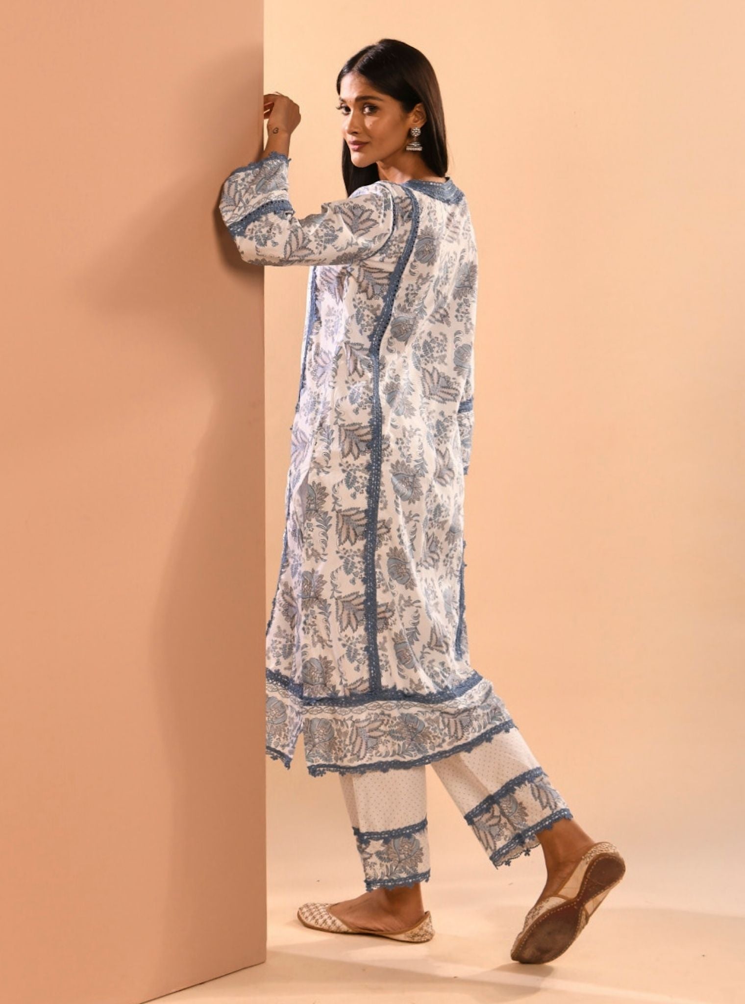 Mulmul Cotton Esti Blue Kurta With Mulmul Esti Blue Pant