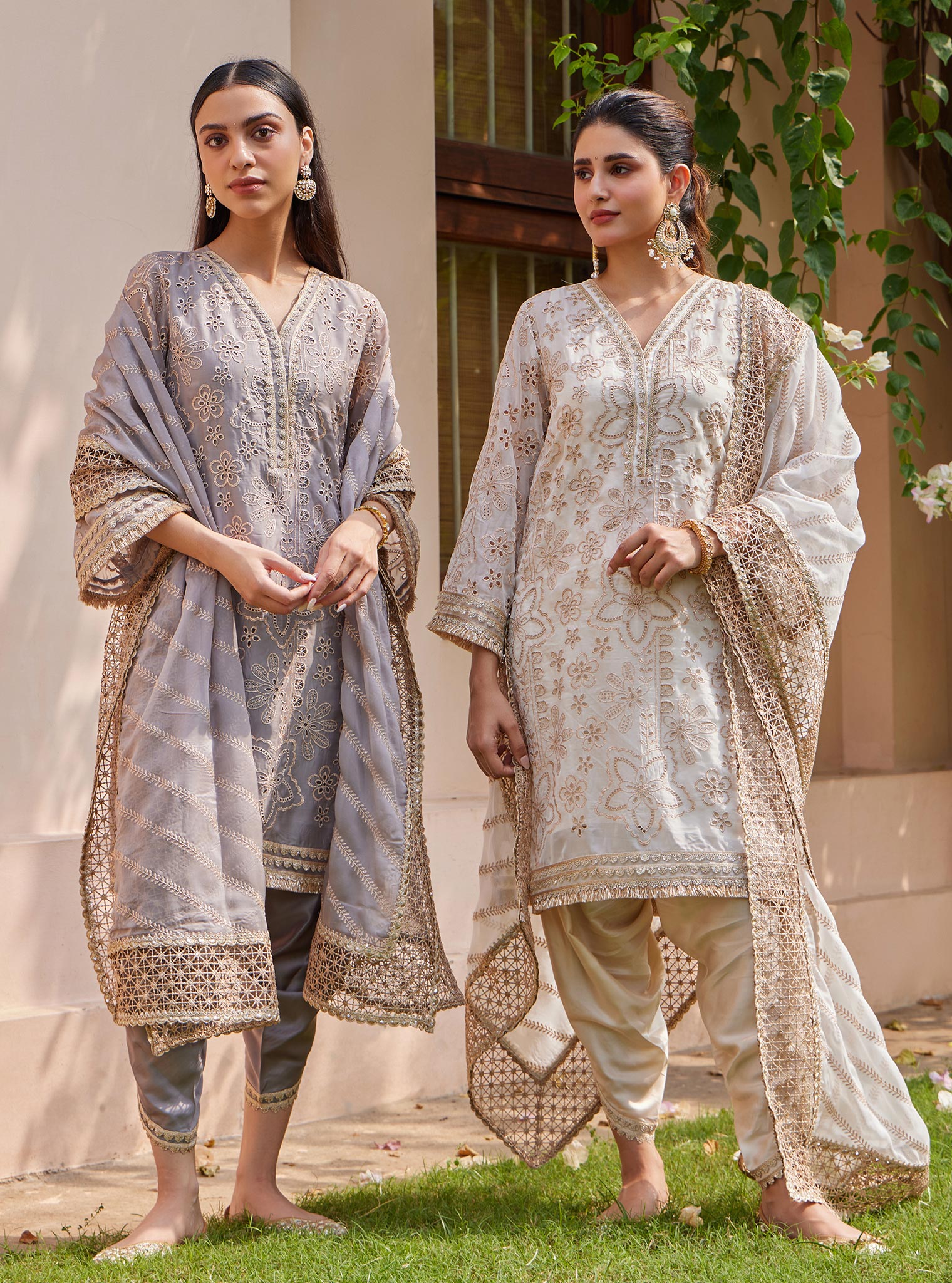 Mulmul Organza Ekani Grey Kurta with Mulmul Cupro Ekani Grey Salwar