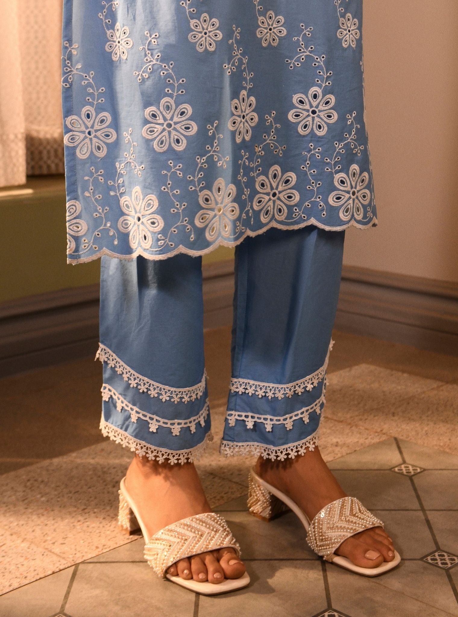 Mulmul Cotton Malta Blue Kurta With Mulmul Cotton Malta Blue Pant