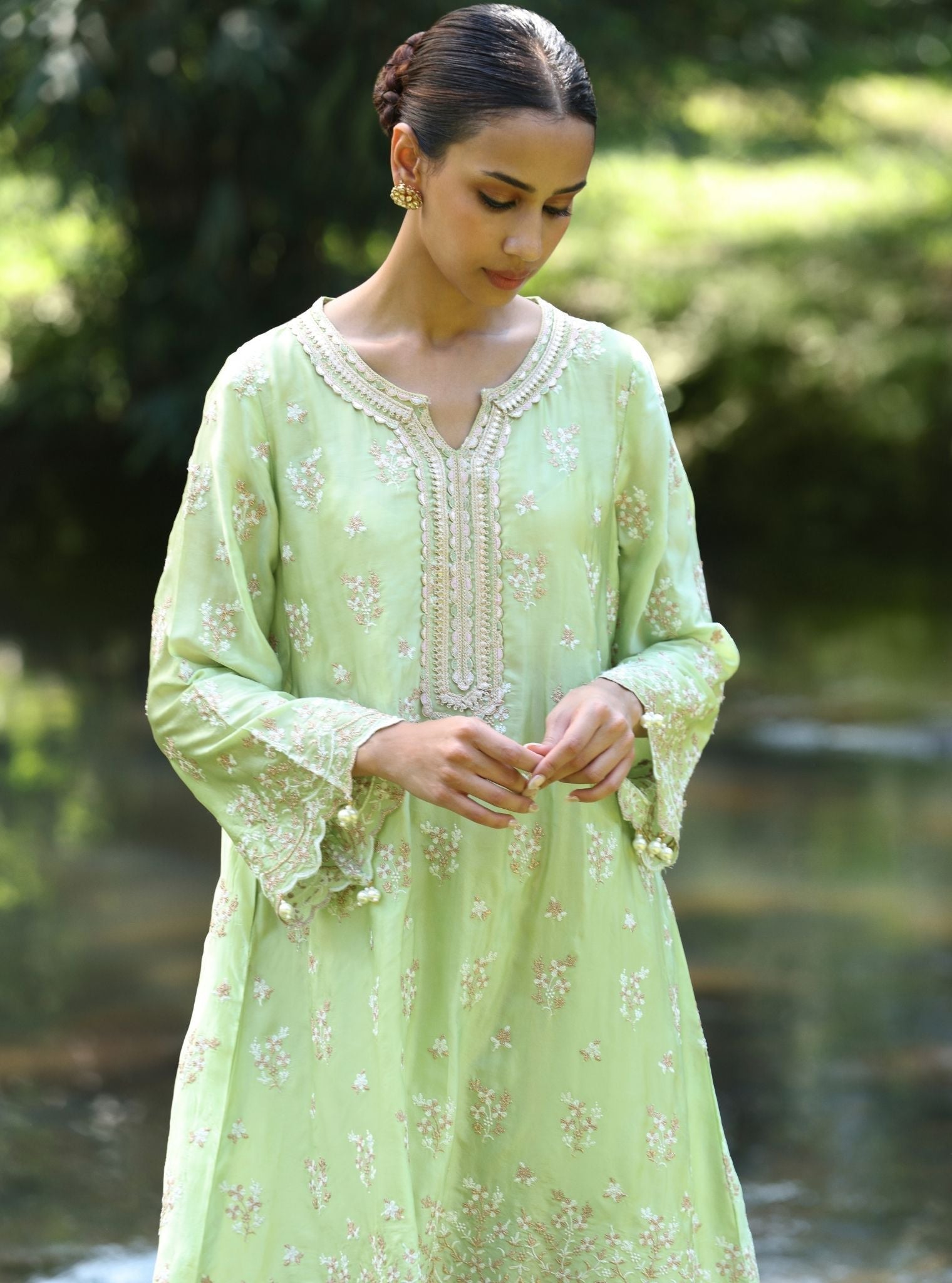 Mulmul Cupro Satin Mangalam Green Kurta With Mulmul Cupro Satin Mangalam Green Pant