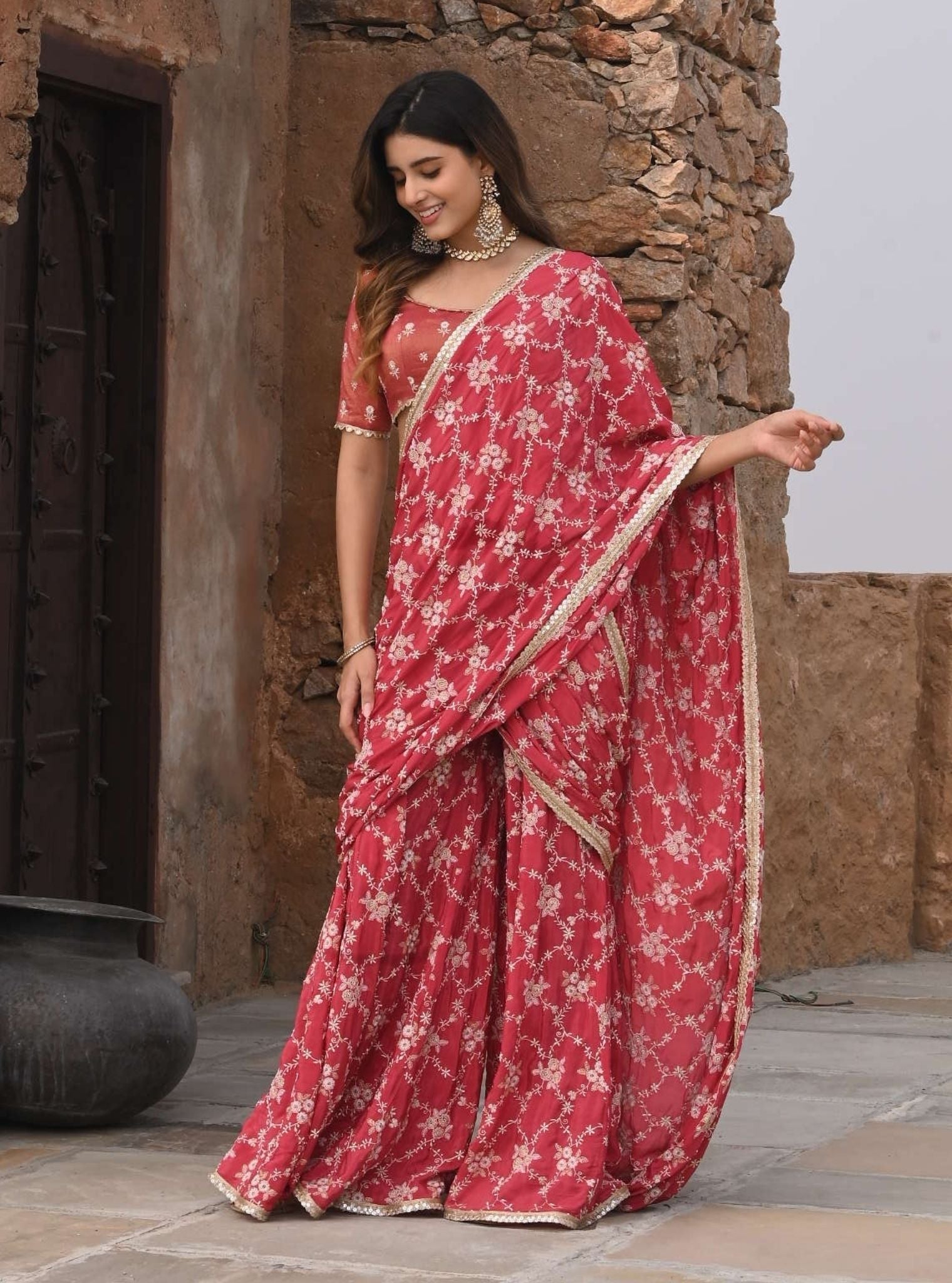 Mulmul Crepe Raahi Red Pre-Stitched Saree