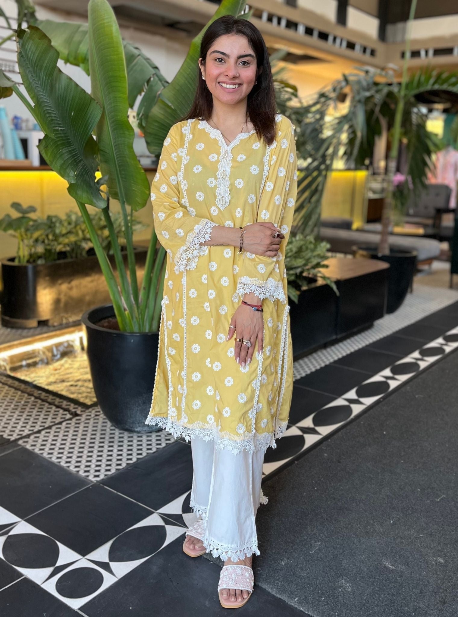 Mulmul Cotton Cathy Yellow Kurta With Mulmul Cotton Tassel Pyajama