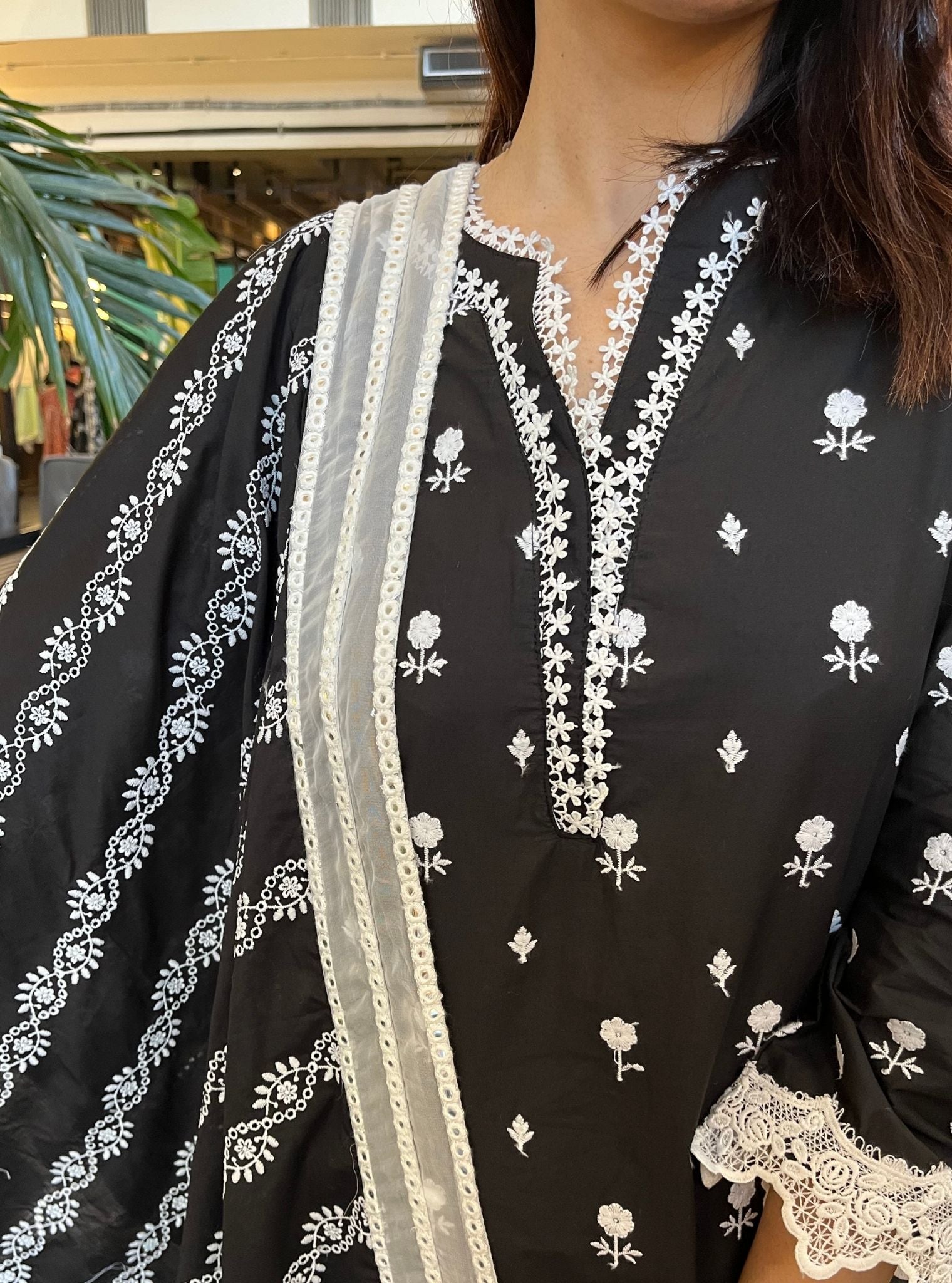 Mulmul Cotton Reine Black Kurta With Mulmul Cotton Lina Palazzo