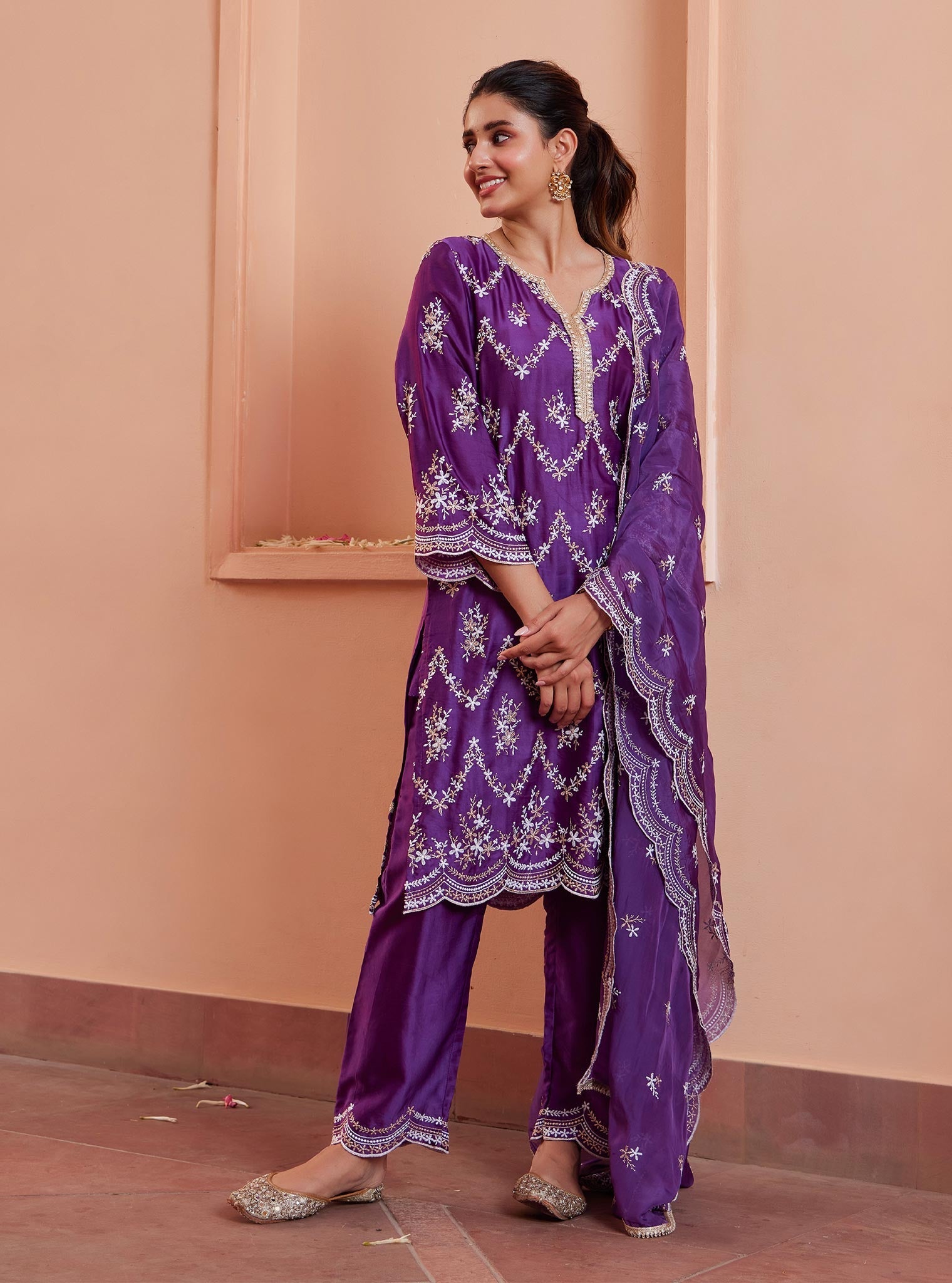 Mulmul Cupro Valaya Purple Kurta with Mulmul Cupro Valaya Purple Pant