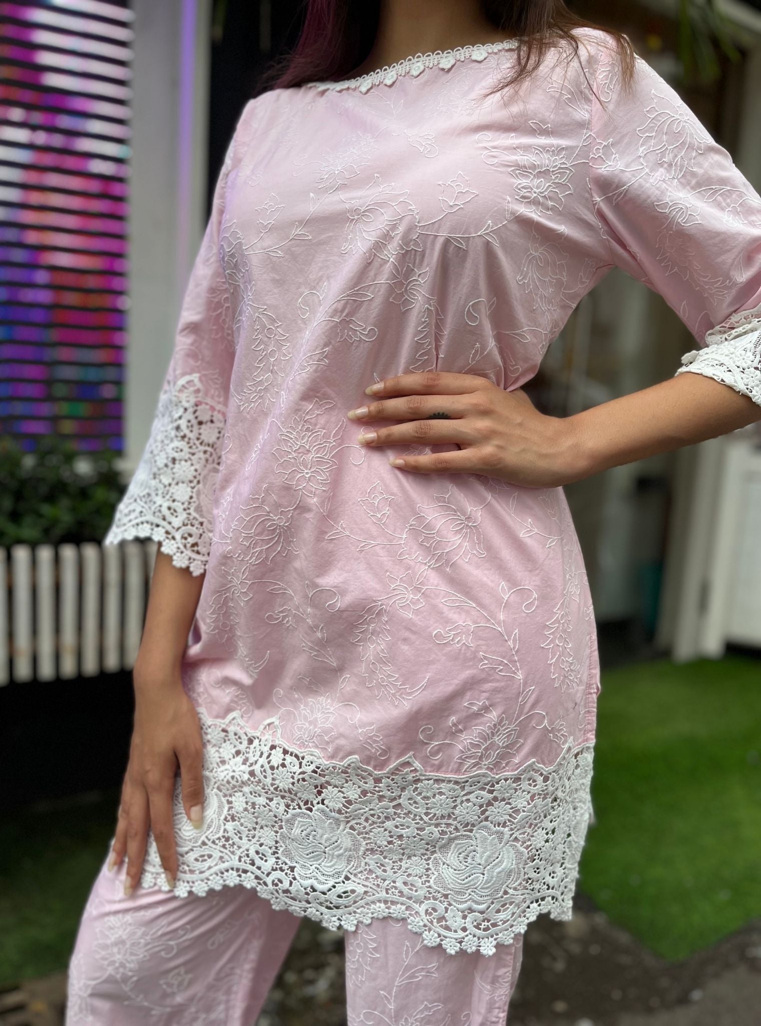 Mulmul Cotton Ensley Pink Kurta With Ensley Pink Pant