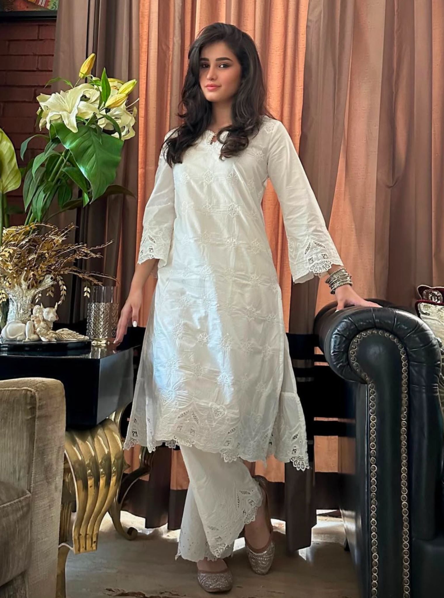 Mulmul Cotton Tia White Kurta With Tia Palazzo