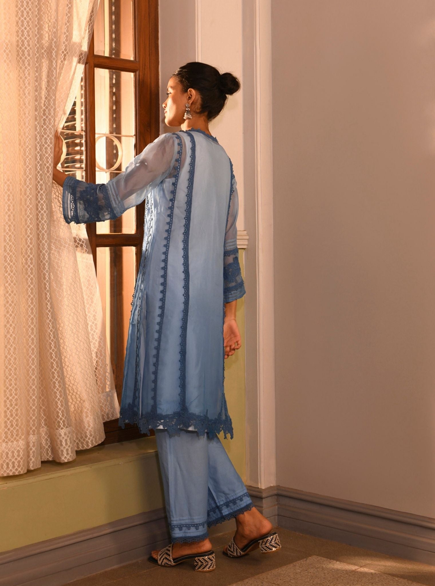 Mulmul Organza Vaya Blue Kurta With Mulmul Cotton Vaya Blue Pant