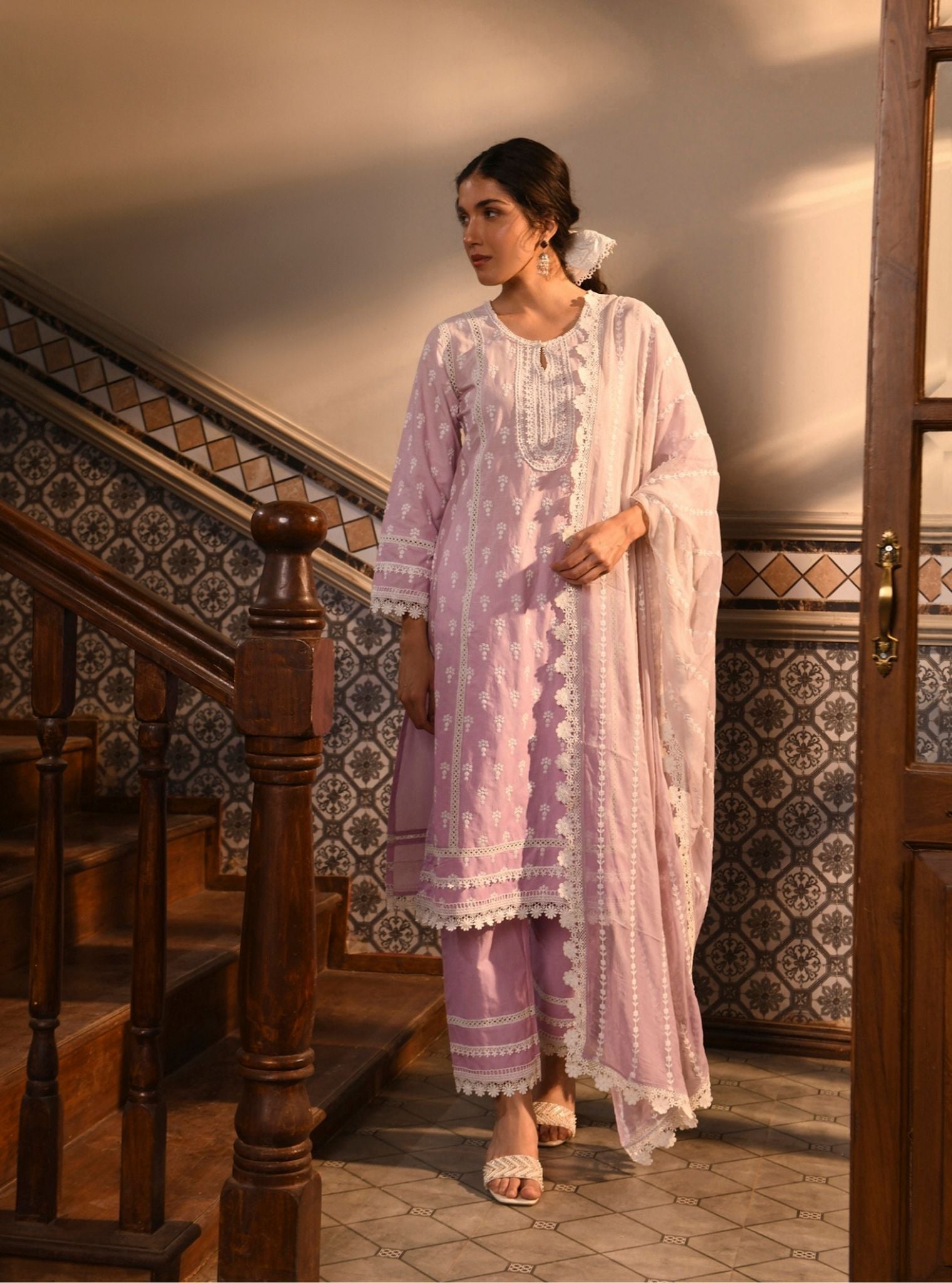 Mulmul Cotton Yami Lilac Kurta With Mulmul Cotton Yami Lilac Pant