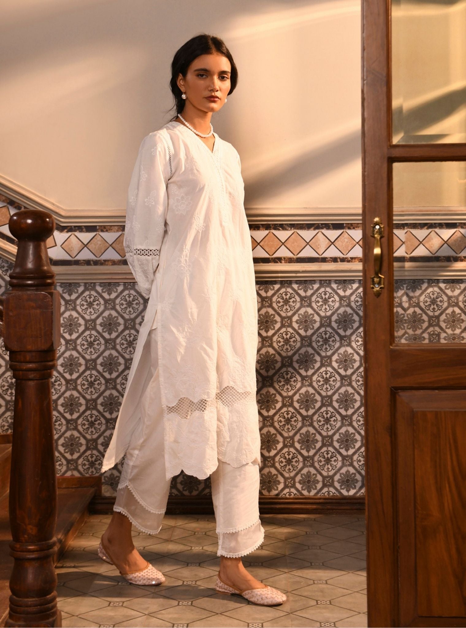 Mulmul Cotton Giti White Kurta With Mulmul Cotton Giti White Pant