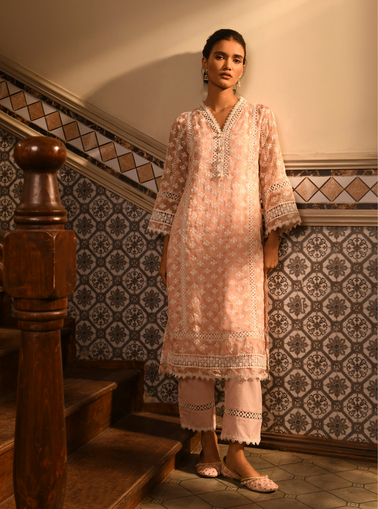 Mulmul Organza Mavi Pink Printed Kurta With Mulmul Cotton Mavi Pink Pant