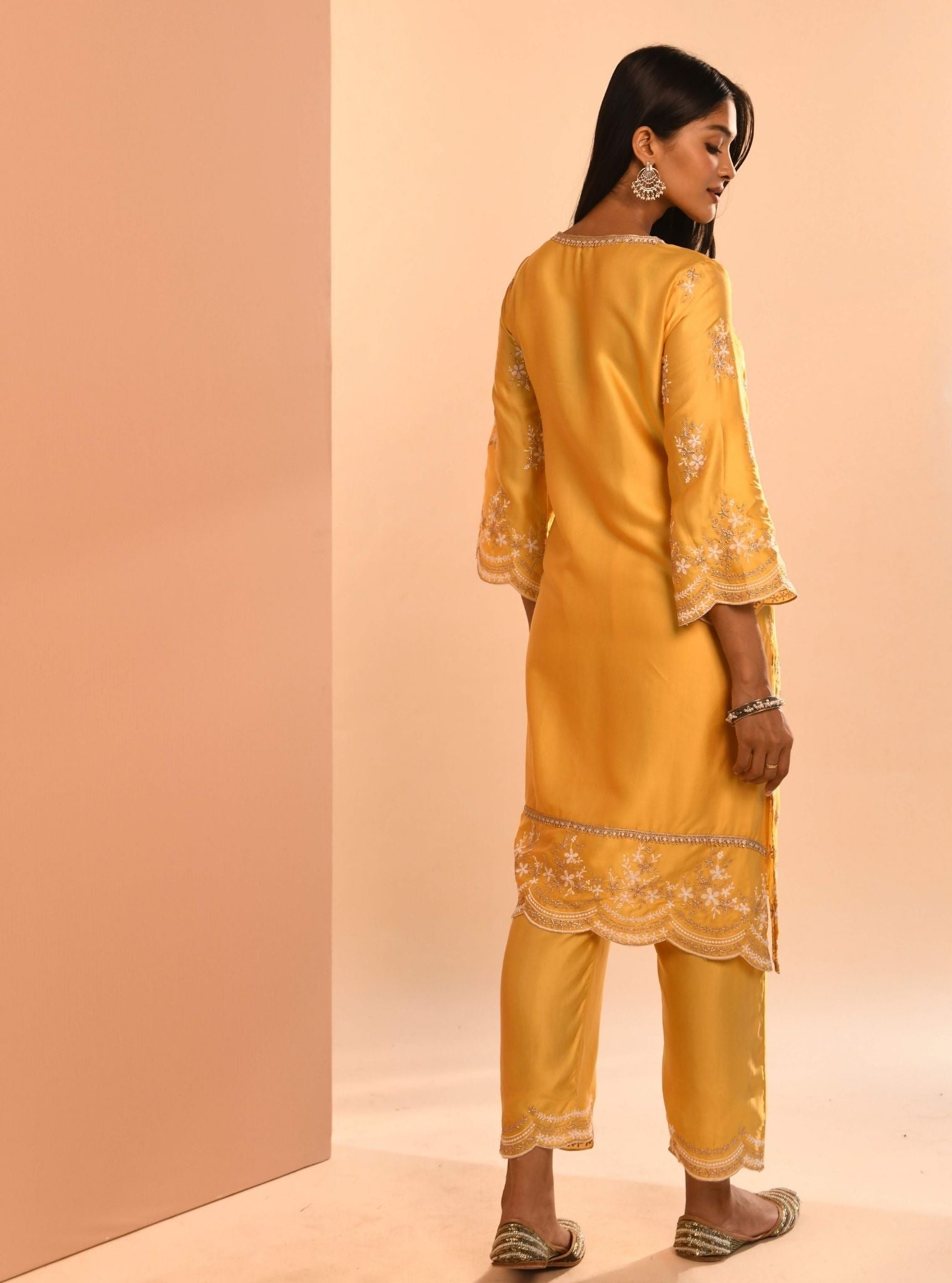 Mulmul Cupro Valaya Yellow Kurta With Mulmul Cupro Valaya Yellow Pant