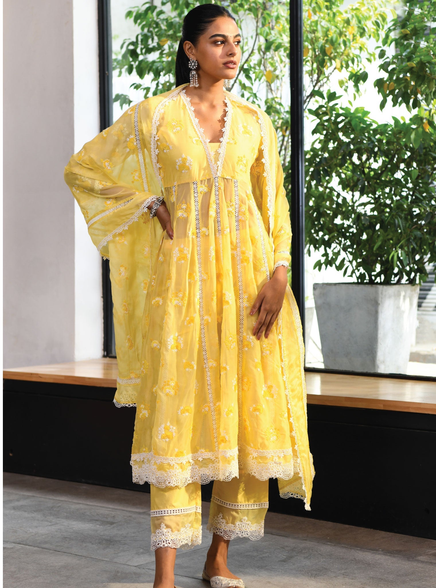 Mulmul Organza Glasgow Yellow Dupatta