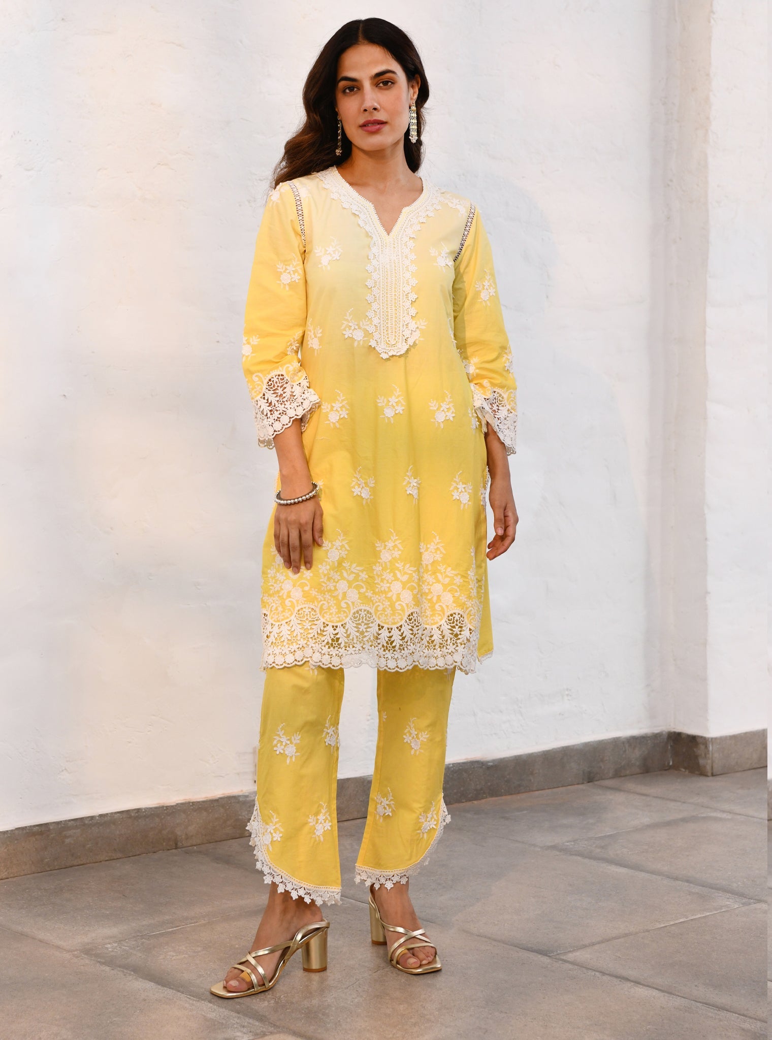 Mulmul Cotton Chapoli Yellow Kurta With Mulmul Cotton Chapoli Yellow Pant