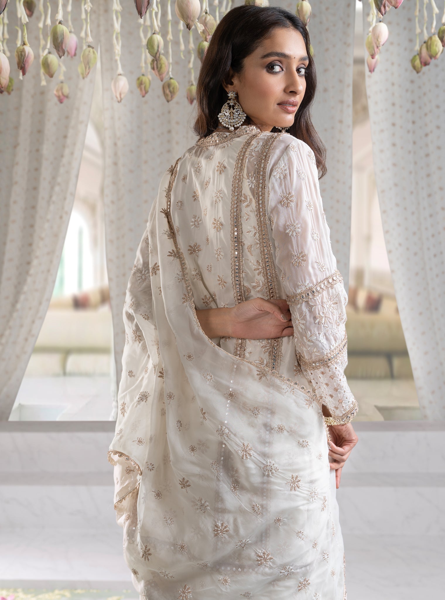 Mulmul Organza Ilahi Off White Kurta With Mulmul Pima Ilahi Off White Pant