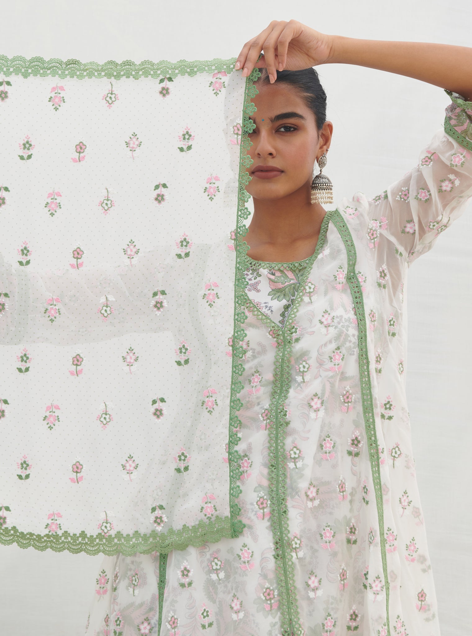 Mulmul Organza Leilani Green Kurta With Mulmul Cotton Leilani Churidar Green Pyajami