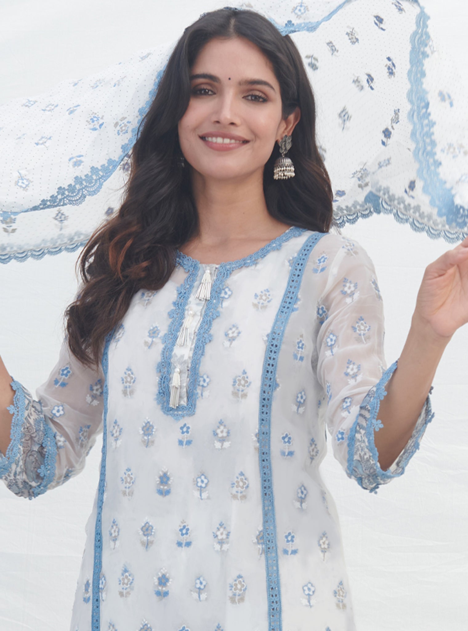 Mulmul Organza Laine Blue Kurta With Mulmul Cotton Laine Blue Pant