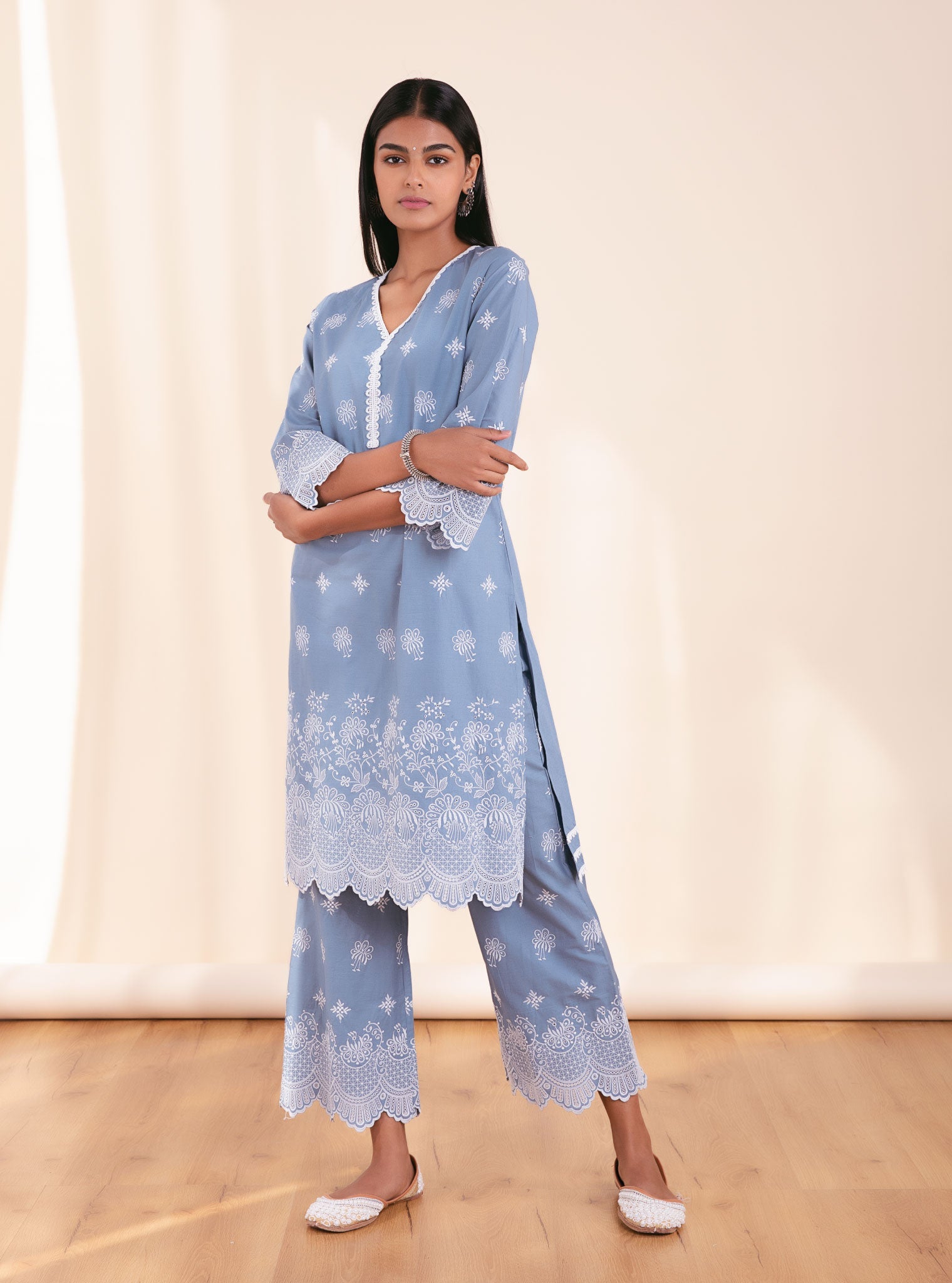 Mulmul Cotton Nihri Denim Kurta With Nihri Denim Pant