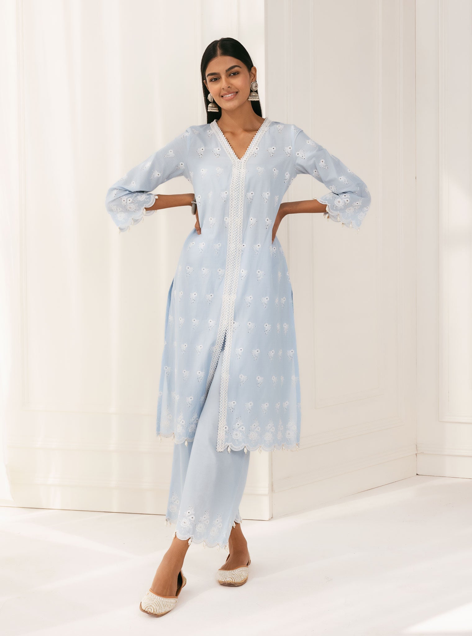 Mulmul Cotton Nitoi Blue Kurta With Nitoi Blue Palazzo