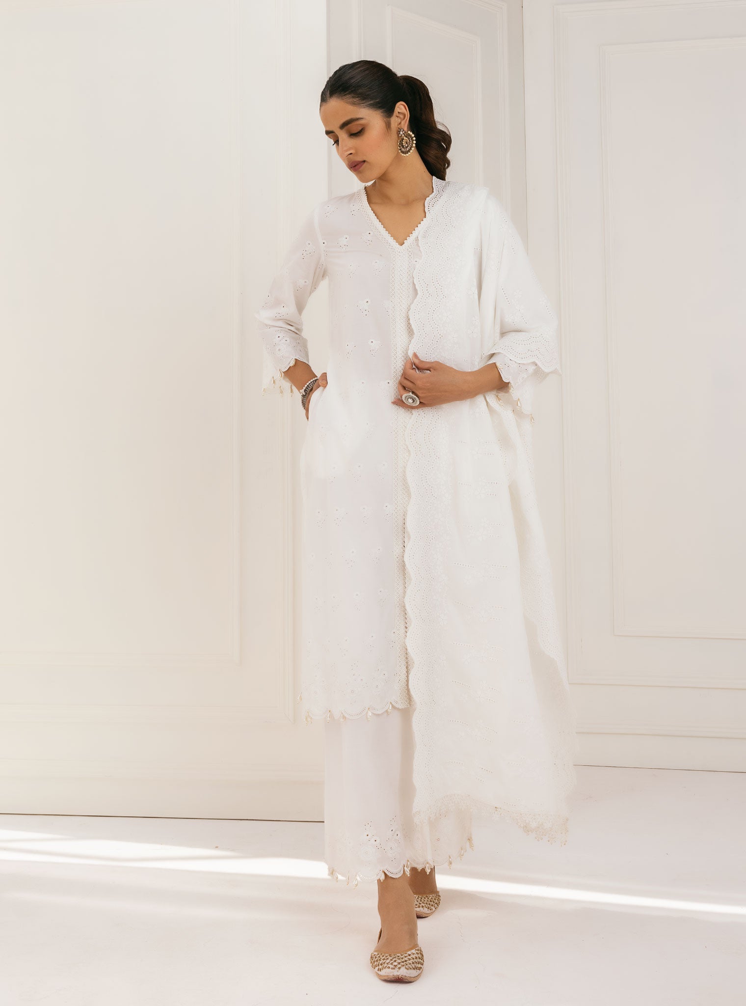 Mulmul Cotton Nitoi White Kurta