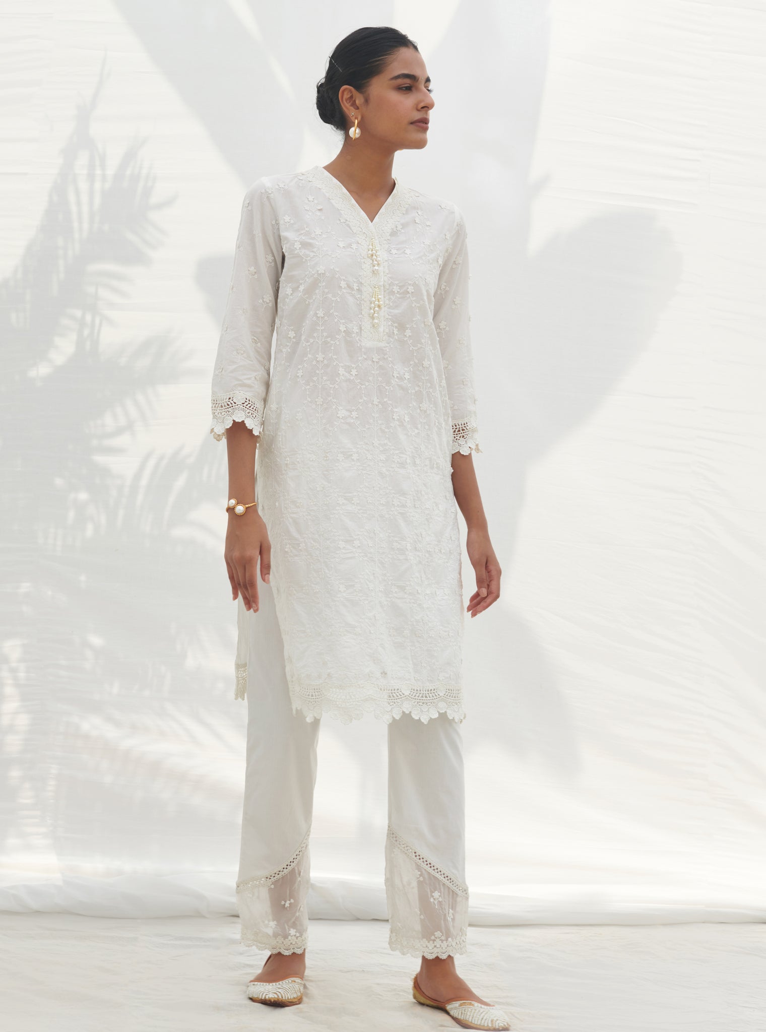 Mulmul Cotton Veliena White Kurta With Mulmul Cotton Applique Organza Panel White pant