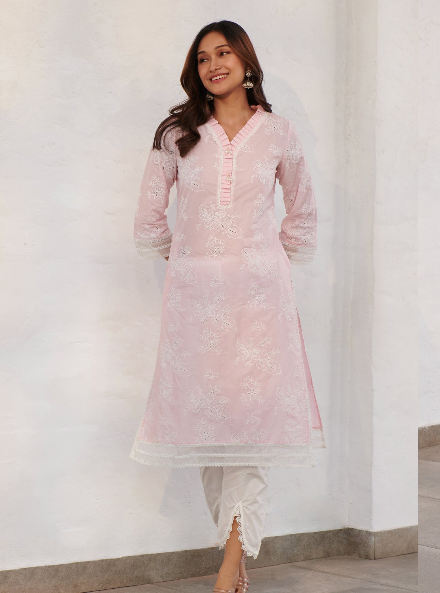 Mulmul Cotton Verlem Pink Kurta With Mulmul Cotton Savri White Pant