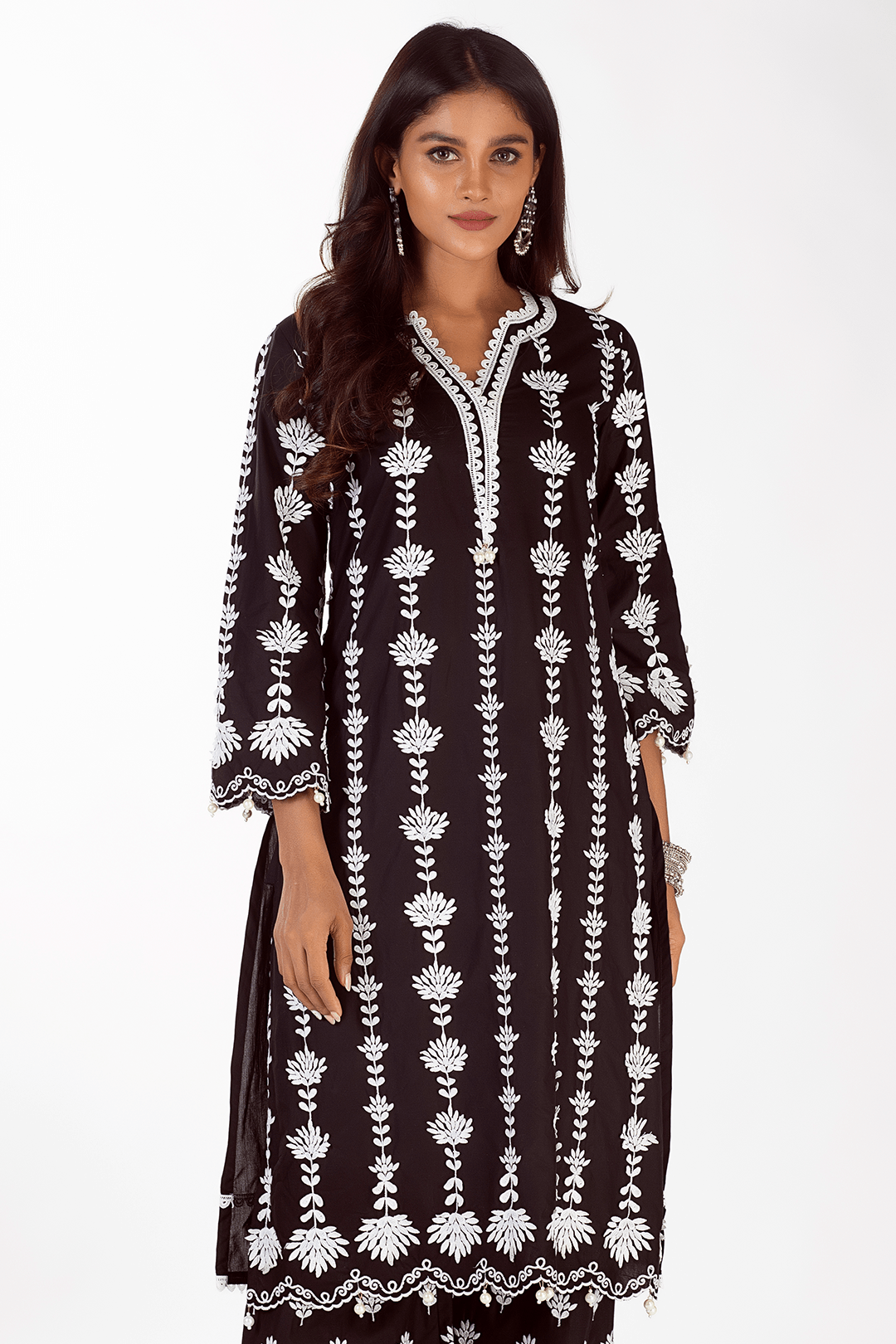 Mulmul Cotton Zaira Black Kurta With Zaira Black Palazzo