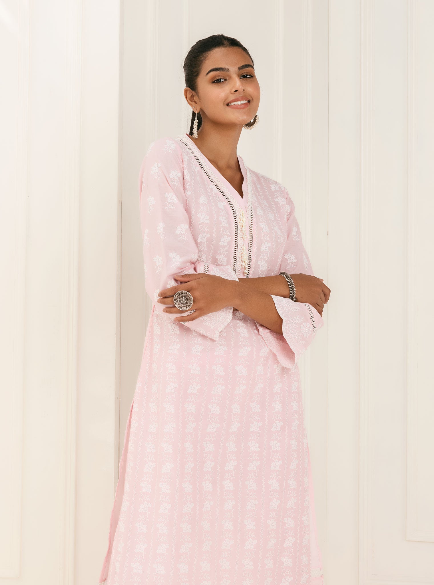 Mulmul Cotton Dharni Pink Kurta With Dharni Pink Pant