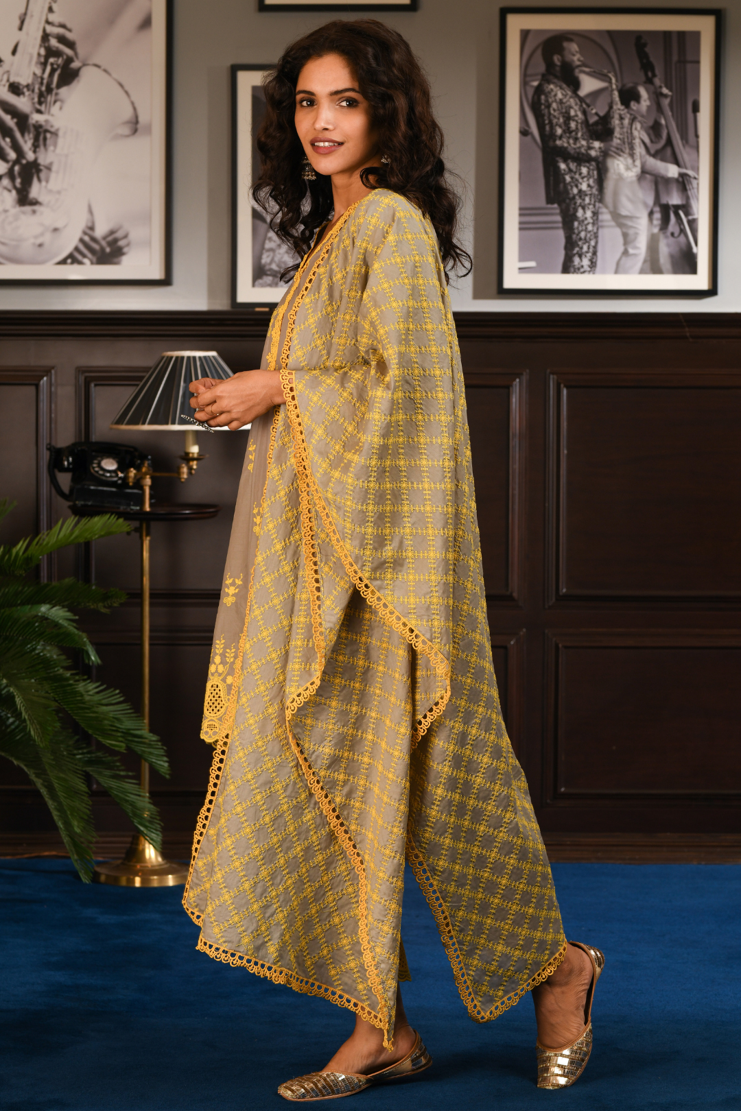 Mulmul Cotton Bliss Kurta With Bliss pyajamas