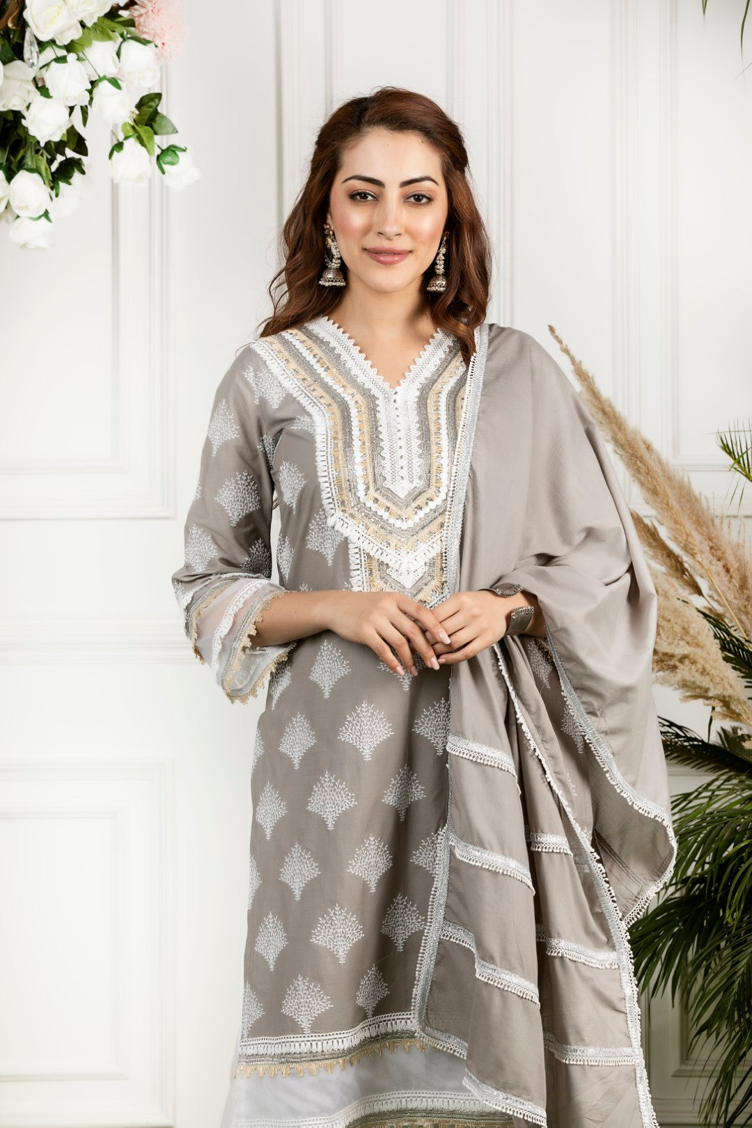 Mulmul side gota
dupatta