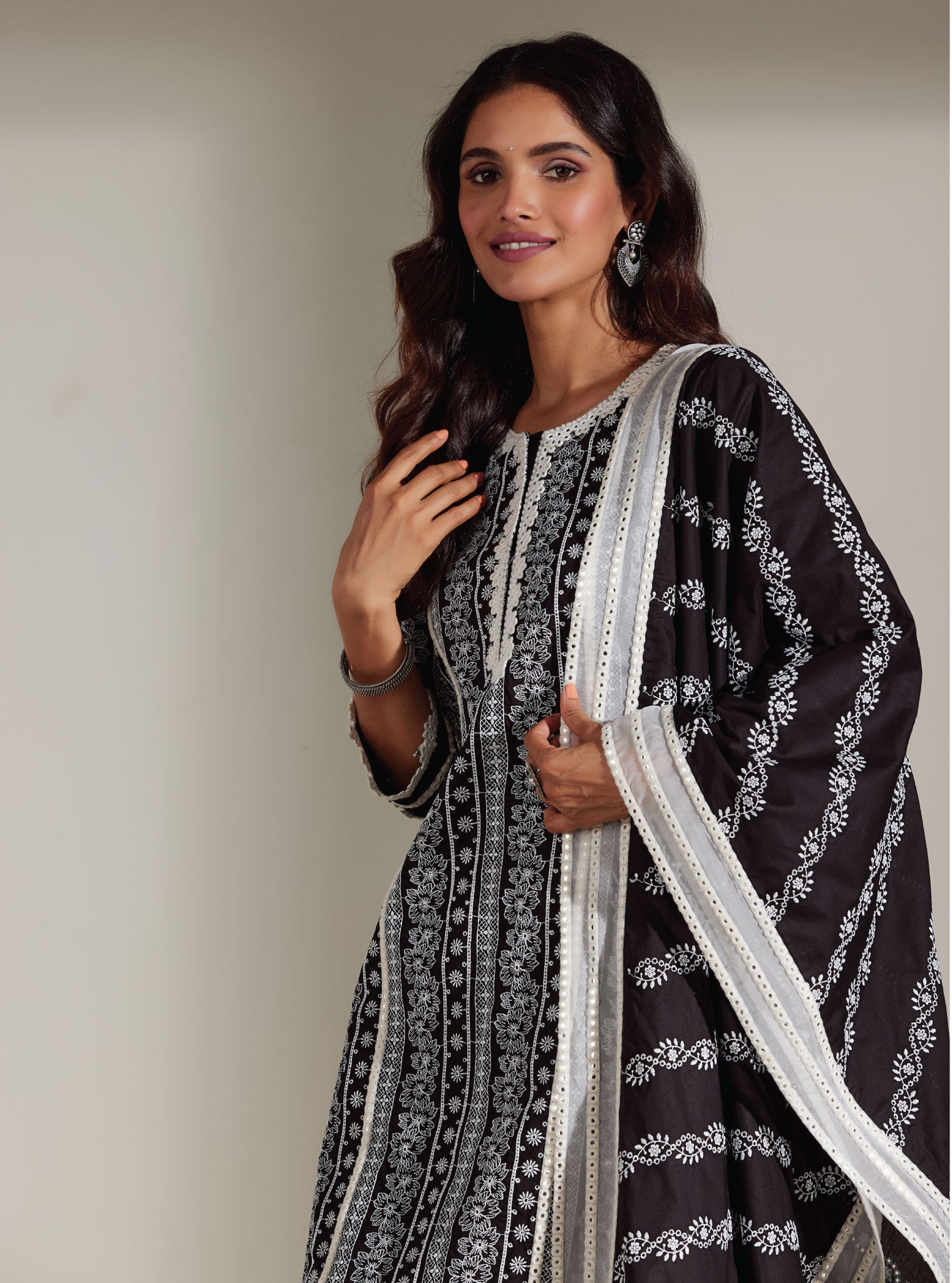 Mulmul Cotton Shiloh Black Dupatta