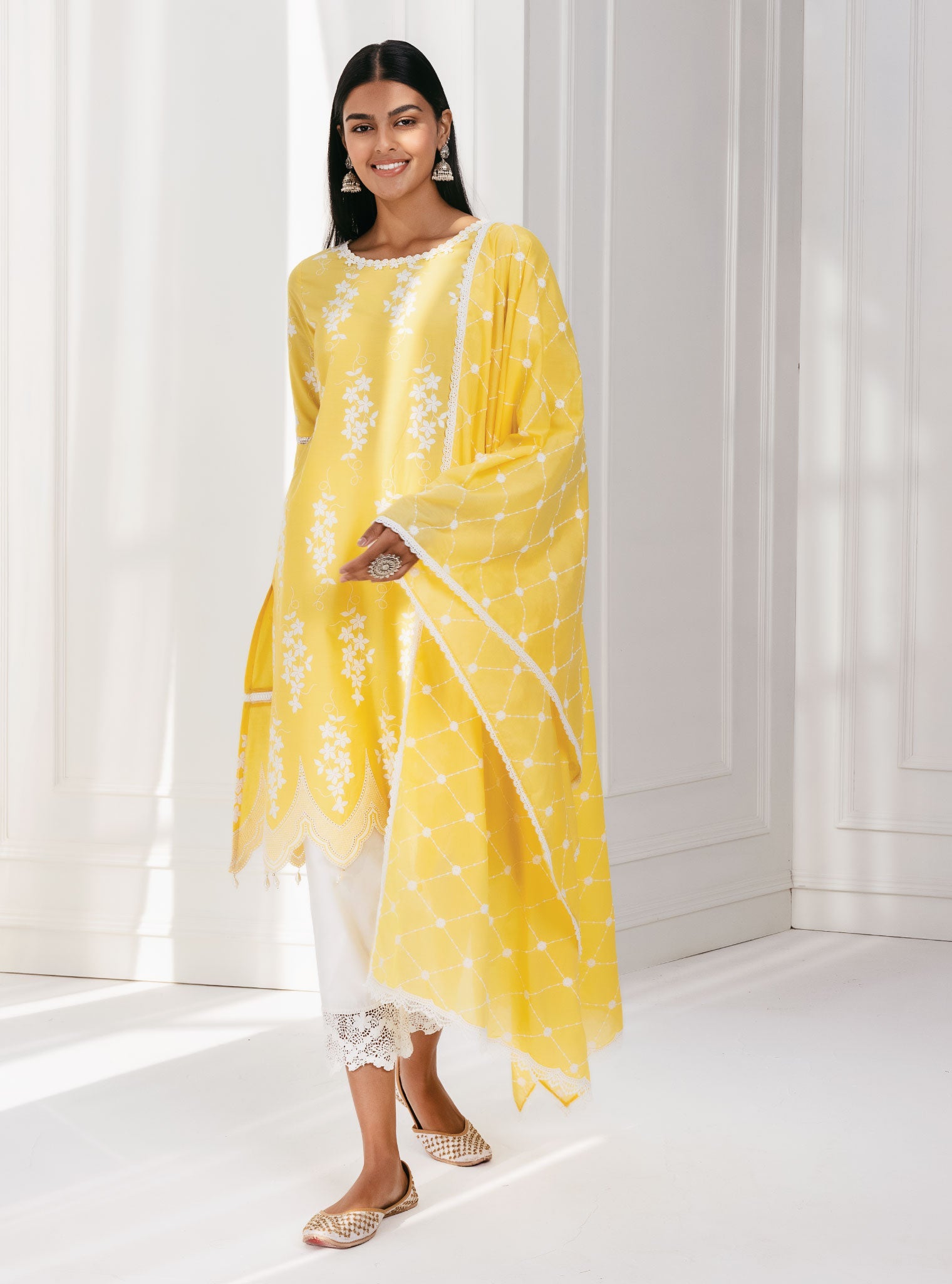 Mulmul Cotton Zuluk Yellow Kurta With Irena White Pant