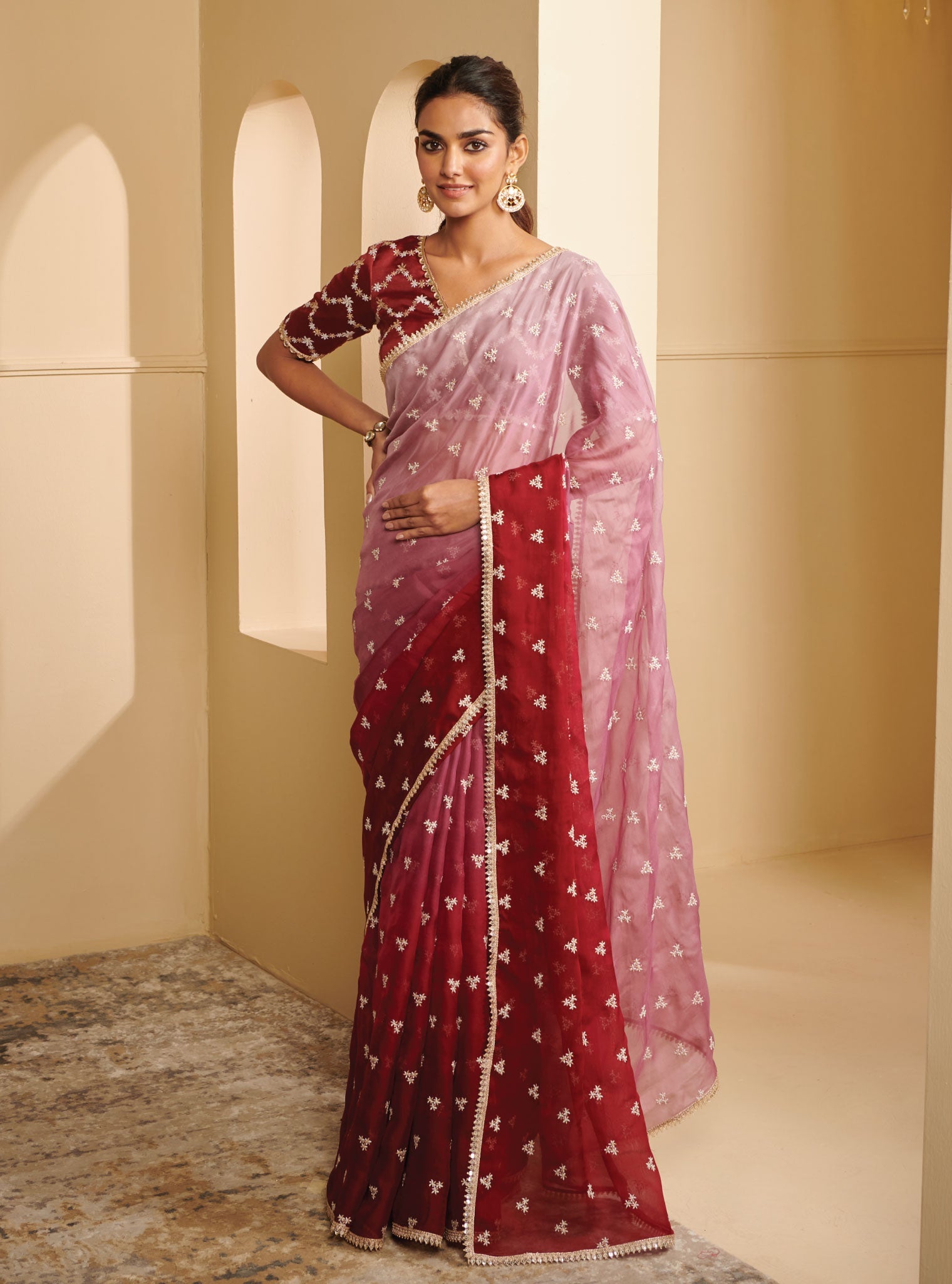 Mulmul Organza Ombre Dhiti Wine Saree