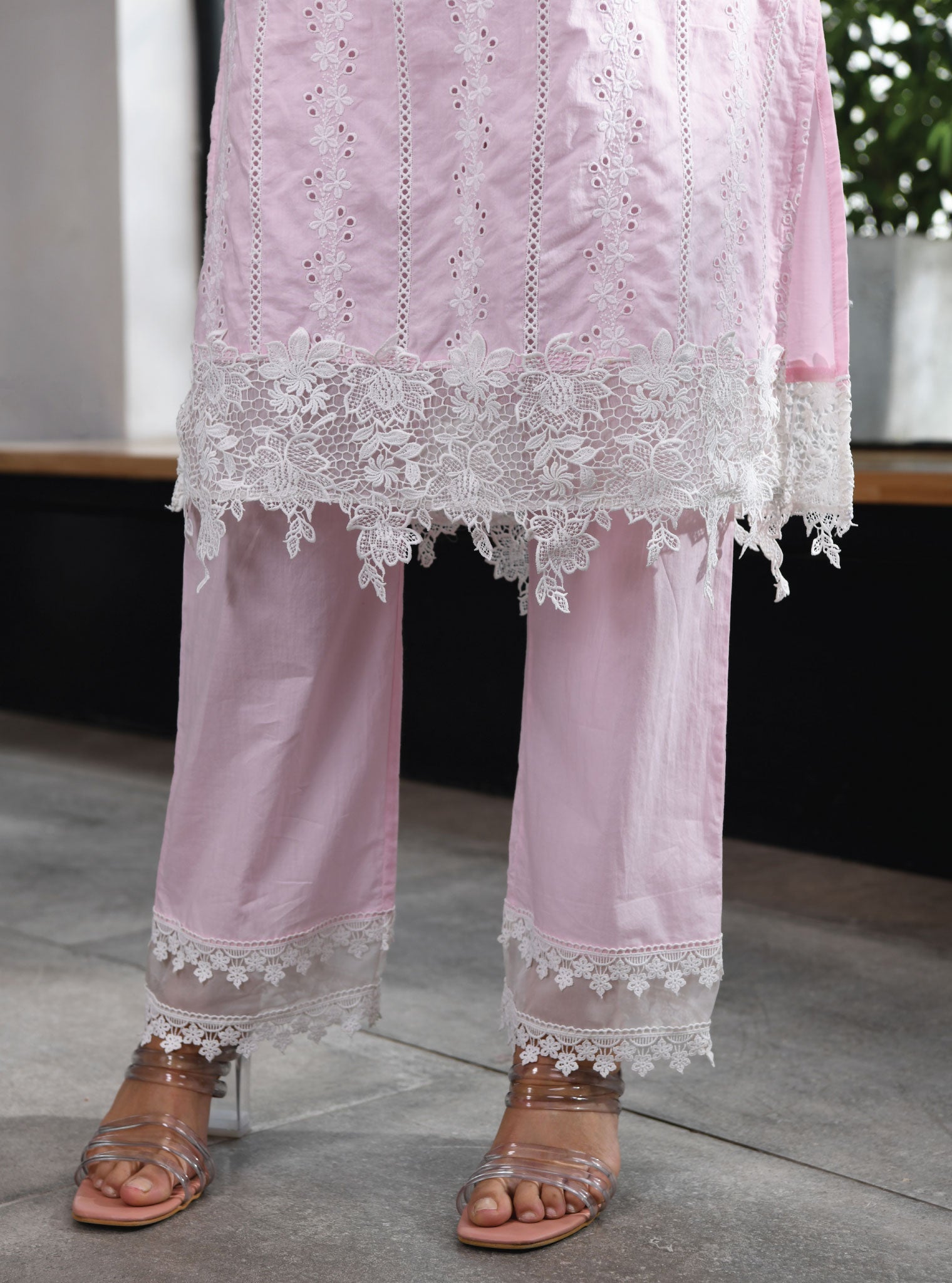 Mulmul Cotton Barnet Pink Kurta With Barnet Pink Pant