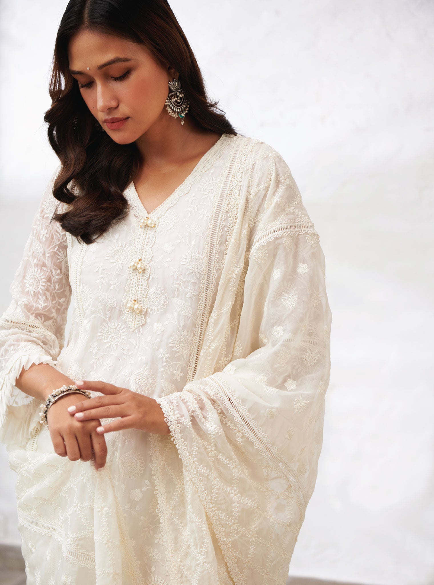 Mulmul Organza Dorset Off White Kurta With Cotton Dorset Off White Pant