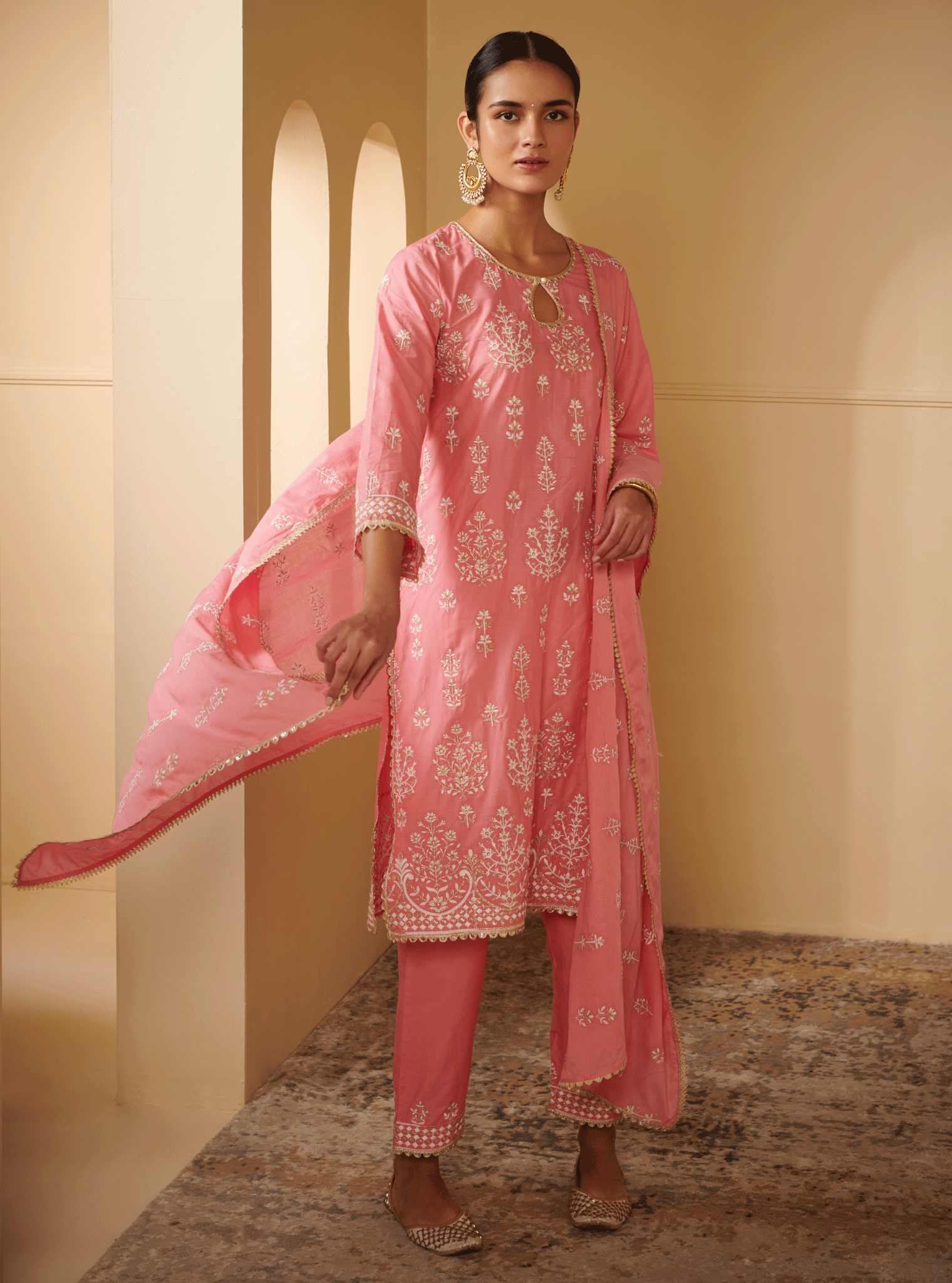 Mulmul Cotton Kasari Pink Kurta With Kasari Pink Pant