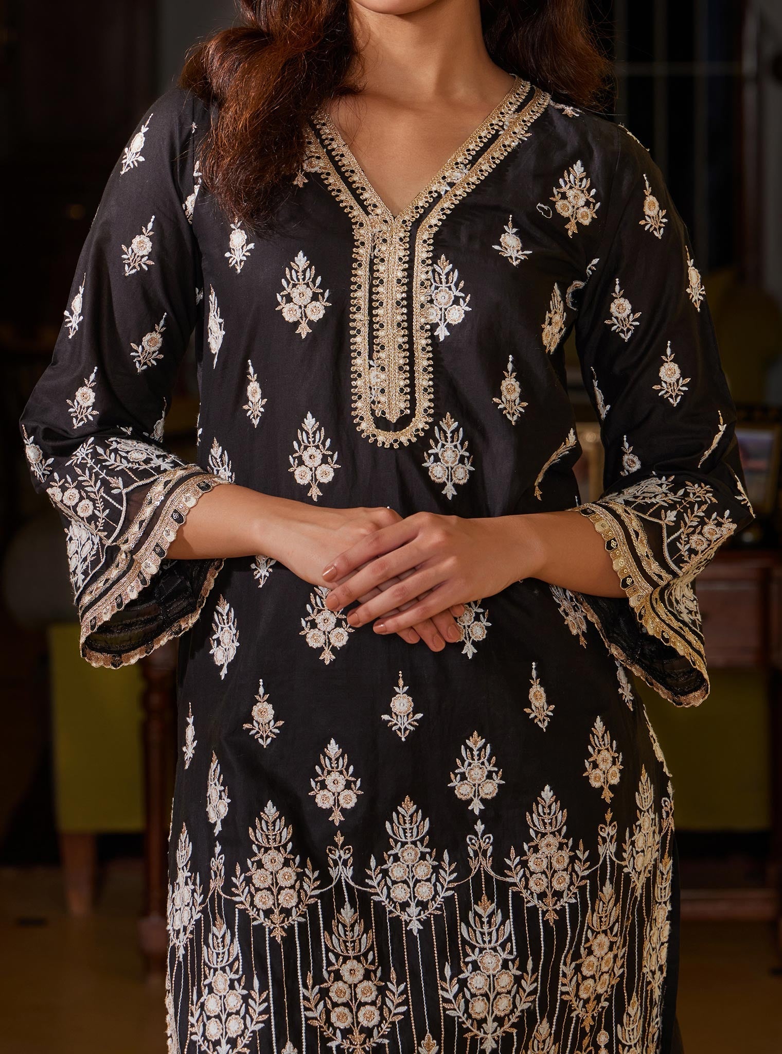 Mulmul Cotton Amaltas Black Kurta with Mulmul Cotton Amaltas Black Pant