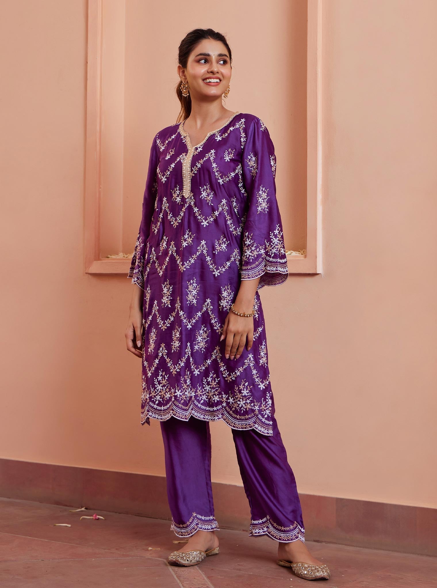 Mulmul Cupro Valaya Purple Kurta with Mulmul Cupro Valaya Purple Pant