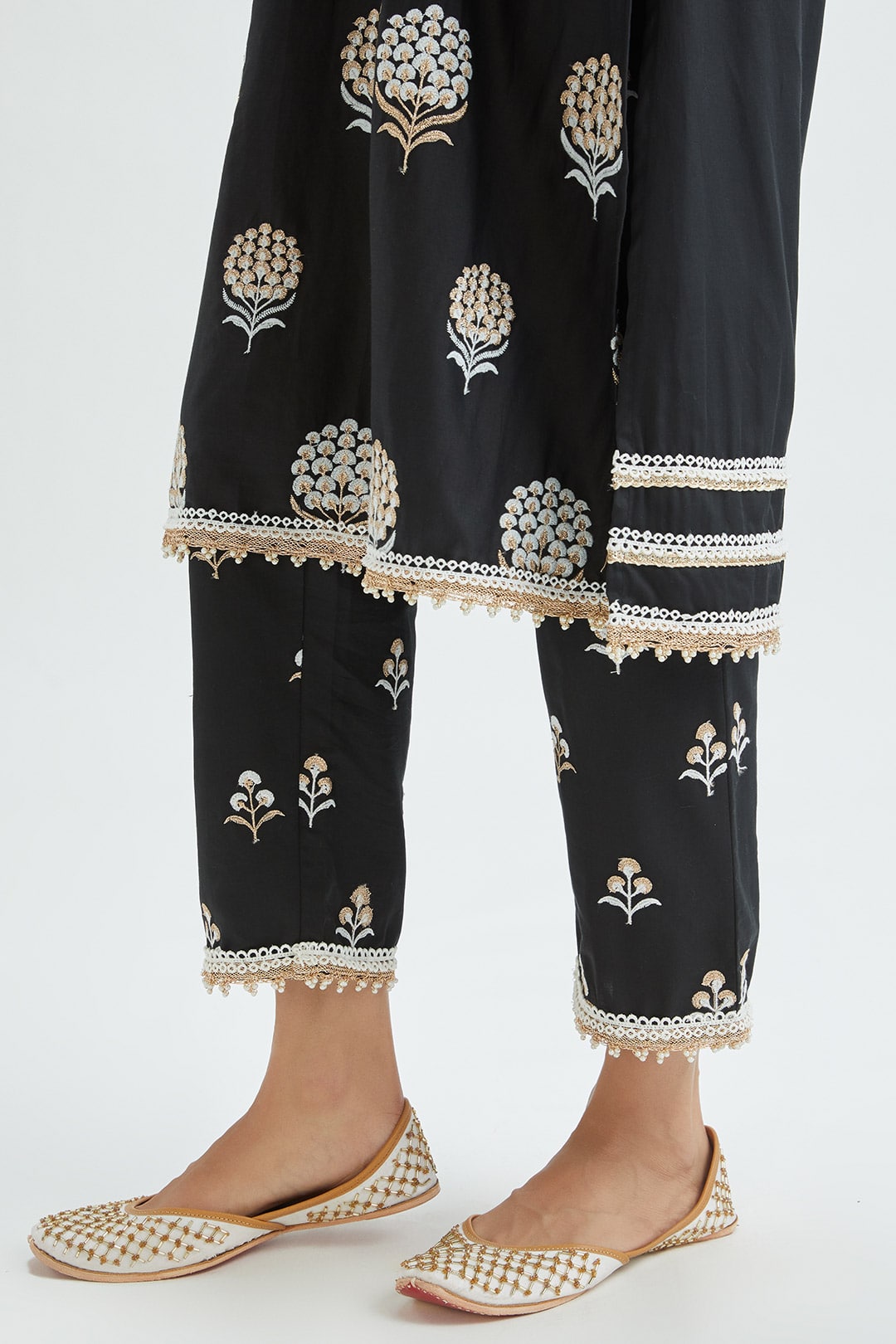 Mulmul Supima satin Amira Black Kurta With Amira Black Pant