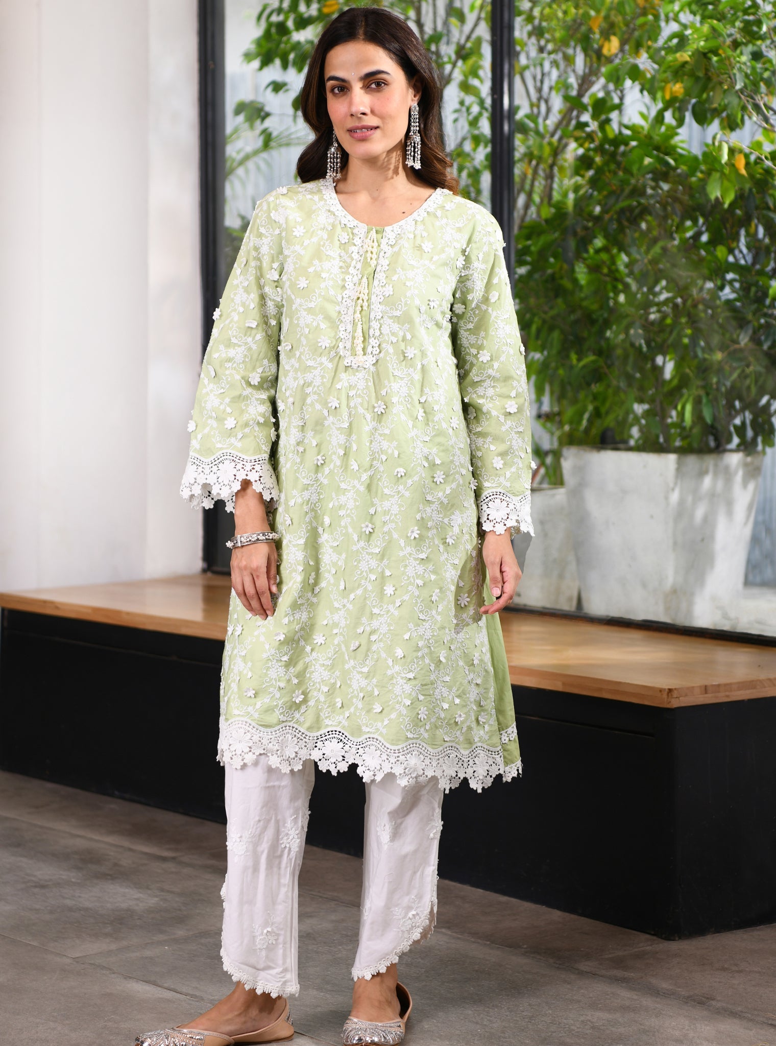 Mulmul Cotton BayBreeze Green Kurta With Rounded Hem Pyajama White