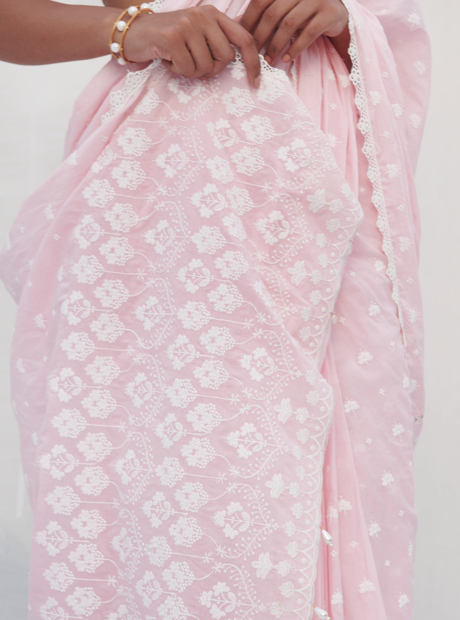 Mulmul Cotton Chikli Pink Saree