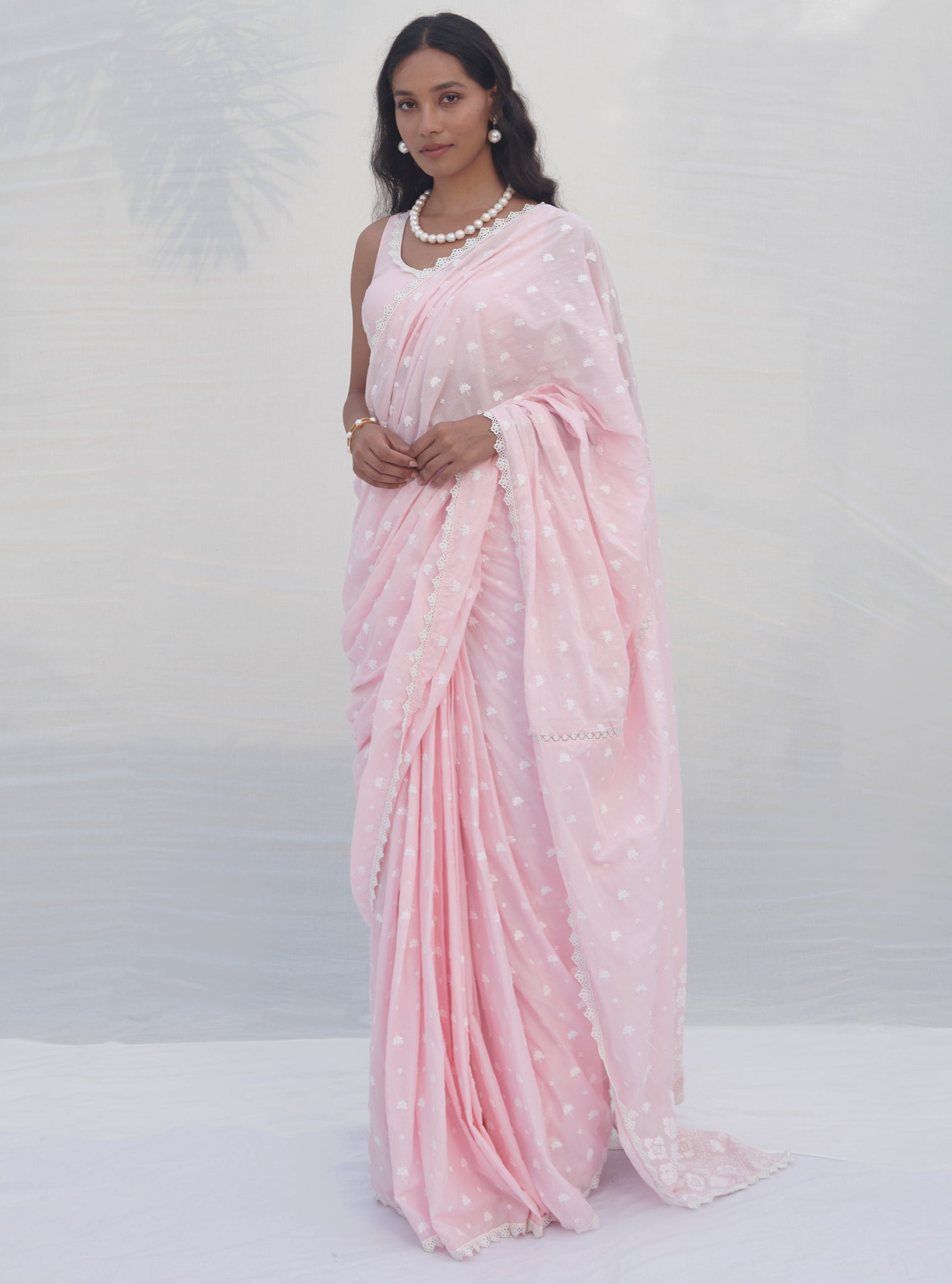 Mulmul Cotton Chikli Pink Saree